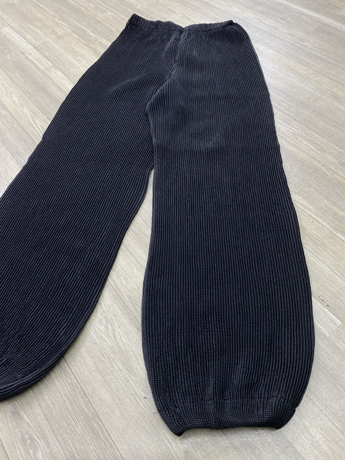 Japanese Brand Vintage Specchio Pleats Please Issey Miyake Balloon Pants Size US 28 / EU 44 - 4 Thumbnail
