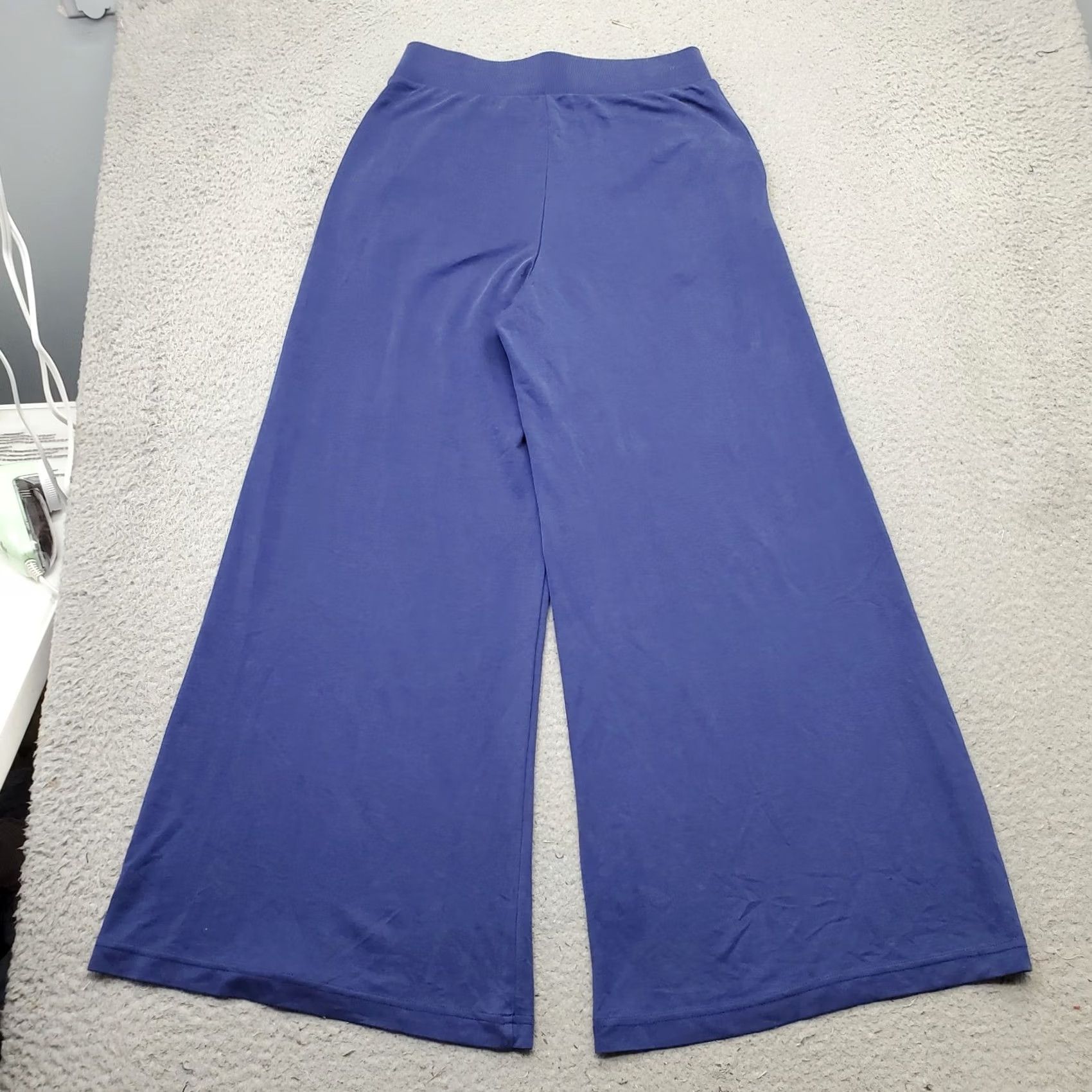 Fabletics Fabletics Pants Women S Blue Comfortable Stretch High Waisted Wide Leg Ankle Size 28" / US 6 / IT 42 - 2 Thumbnail