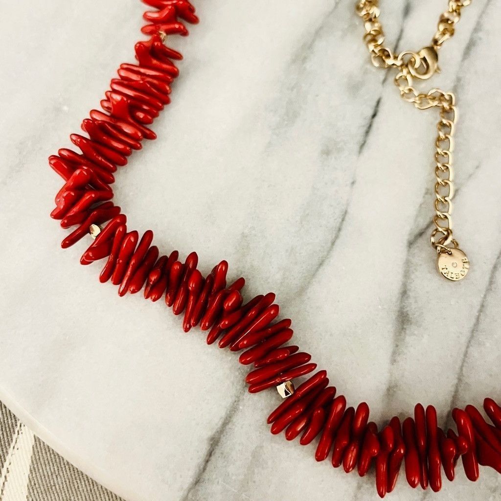 Talbots Talbots Faux Coral Beaded Necklace Red Acrylic with Flowers Size ONE SIZE - 4 Thumbnail