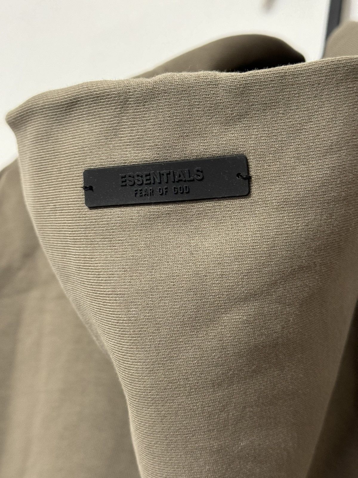 Fear of God Fear of God Essentials Heavy Fleece Hoodie Military SZ M 🔥 Size US M / EU 48-50 / 2 - 8 Thumbnail