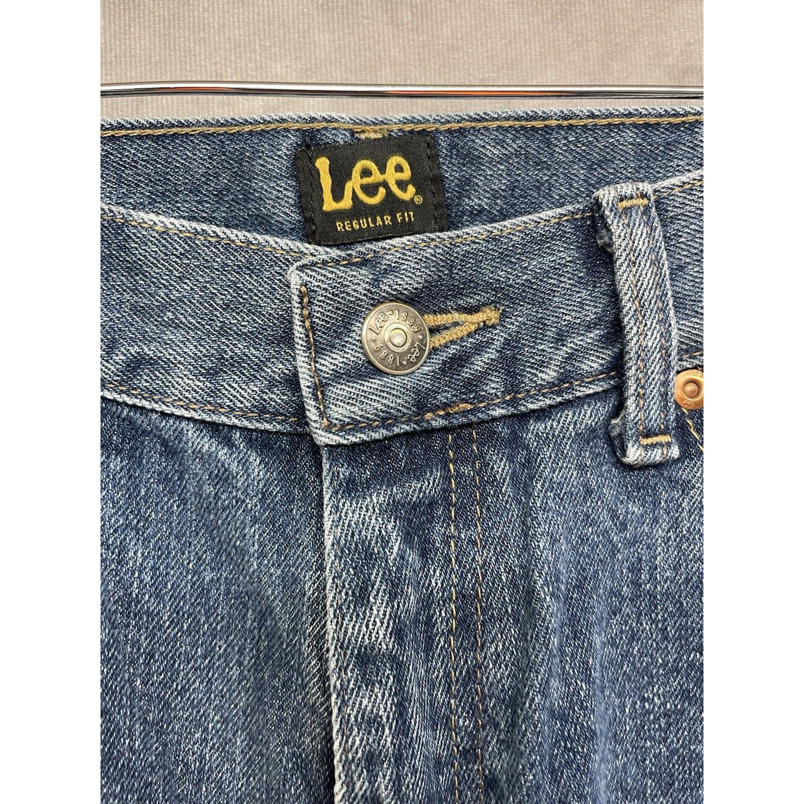 Lee VINTAGE Lee Jeans Mens Sz 34x29 Regular Fit Straight Leg Blu Size US 34 / EU 50 - 3 Thumbnail