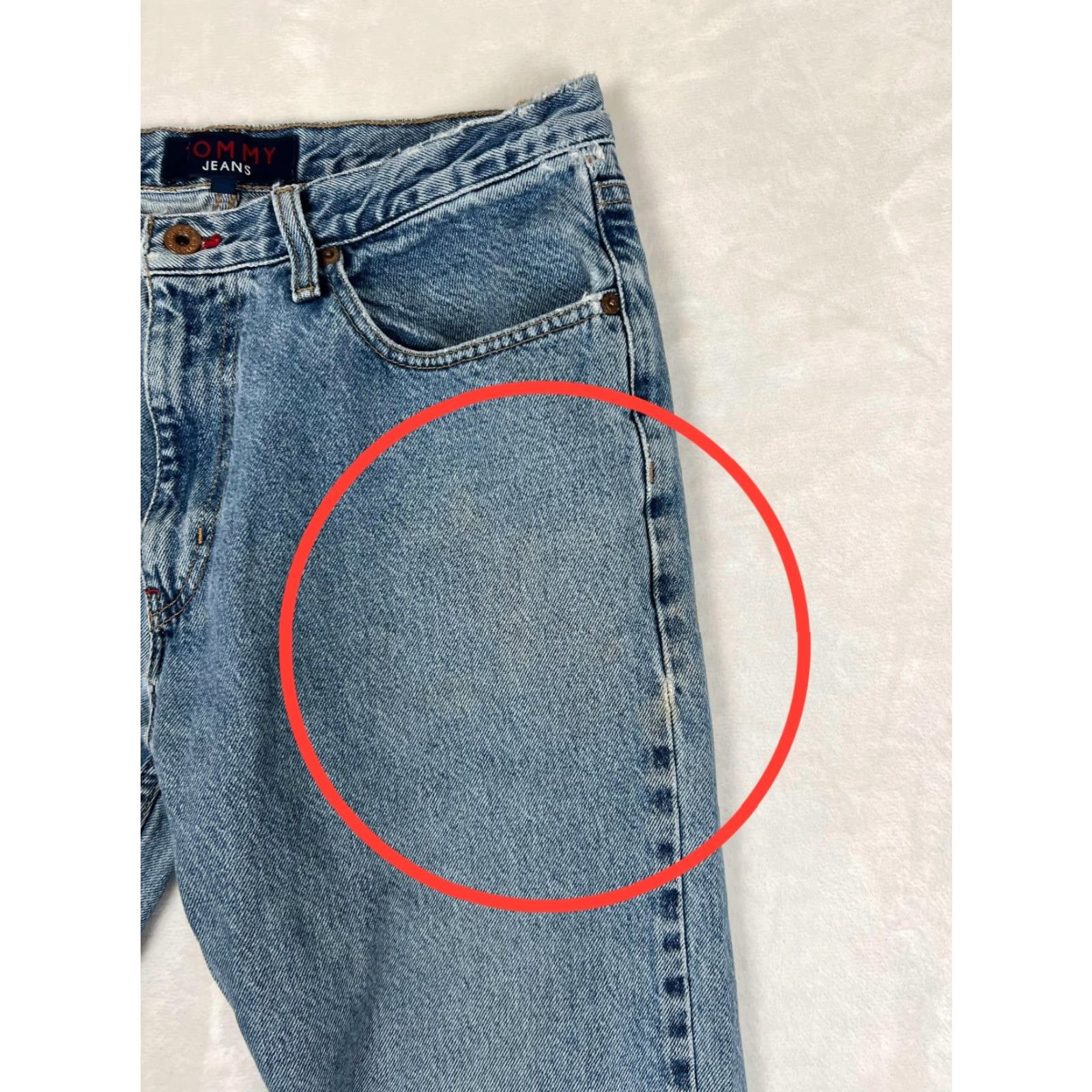 Denime VTG Tommy Jeans Jeans Straight Mens 33x32 Blue Light Wash Denim Distressed 5-Pocket Logo Patch Distressed Style Vintage Modern Straight Leg Mens Jeans Size US 33 - 2 Thumbnail