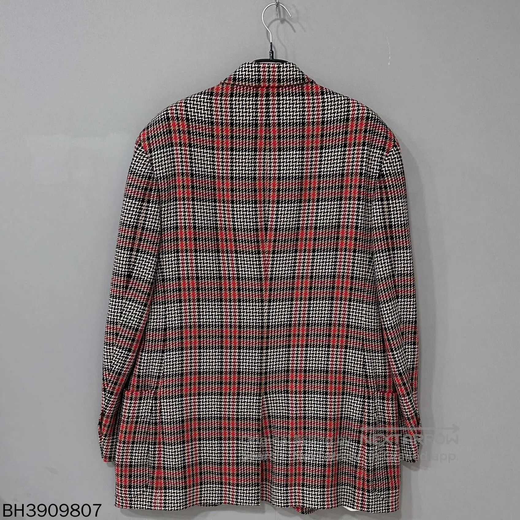 Gucci gucci plaid blazer with interior detail. Size US M / EU 48-50 / 2 - 2 Thumbnail