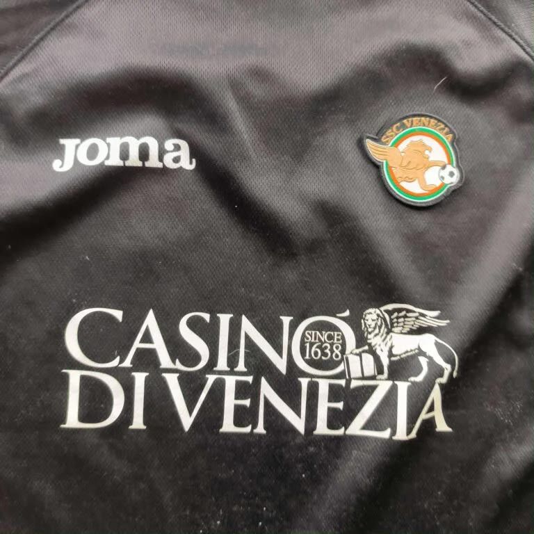 Joma Venezia 2006-07 Joma home football jersey size L Size US L / EU 52-54 / 3 - 4 Thumbnail