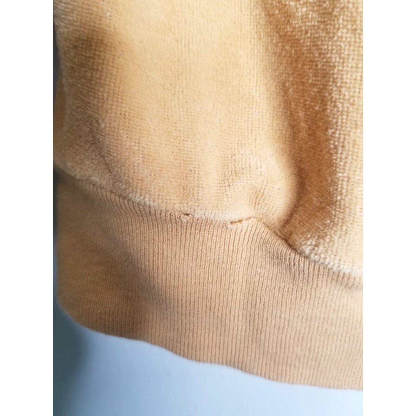 Wrangler VINTAGE Wrangler Velour Jogger Sweatshirt 80s Medium Beige Mens Size US M / EU 48-50 / 2 - 3 Thumbnail