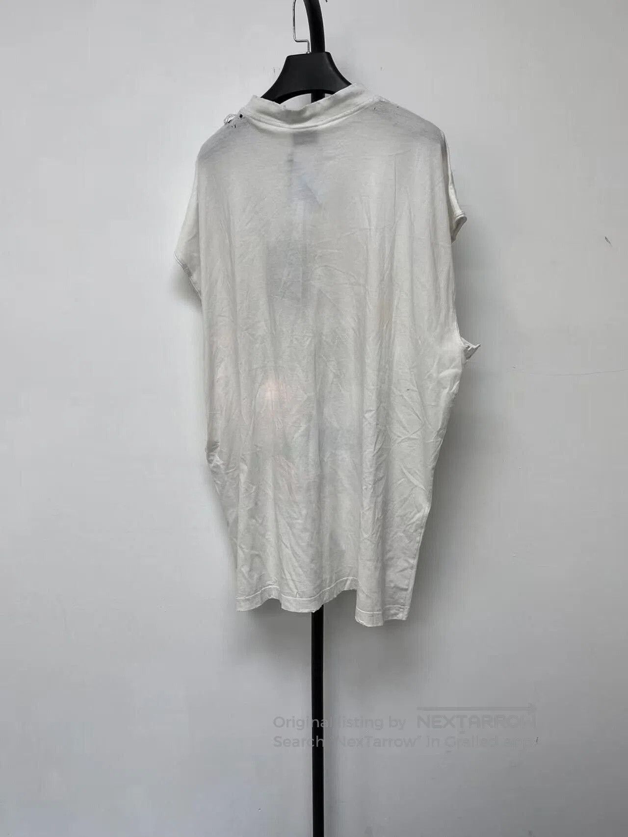 Balenciaga Balenciaga Oversized Off White Sleeveless T-Shirt. Size US L / EU 52-54 / 3 - 2 Thumbnail