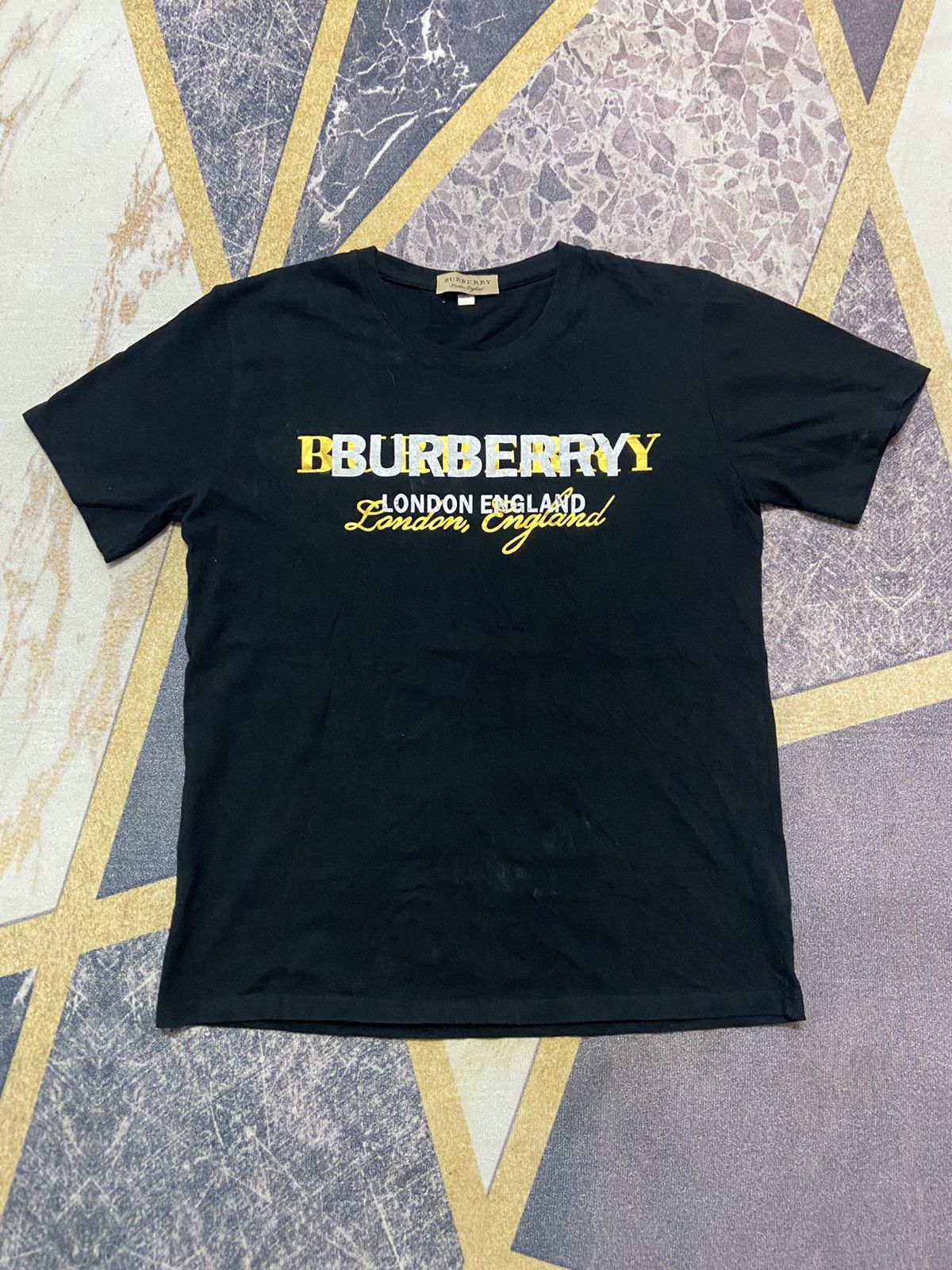 BURBERRY LONDON ENGLAND X DESIGNER ❤️😊
