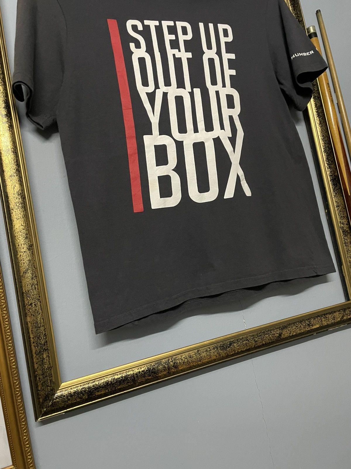 Number (N)ine Vintage 1990s Designer Number Nine Step Out Of Box Tshirt Size US S / EU 44-46 / 1 - 4 Thumbnail
