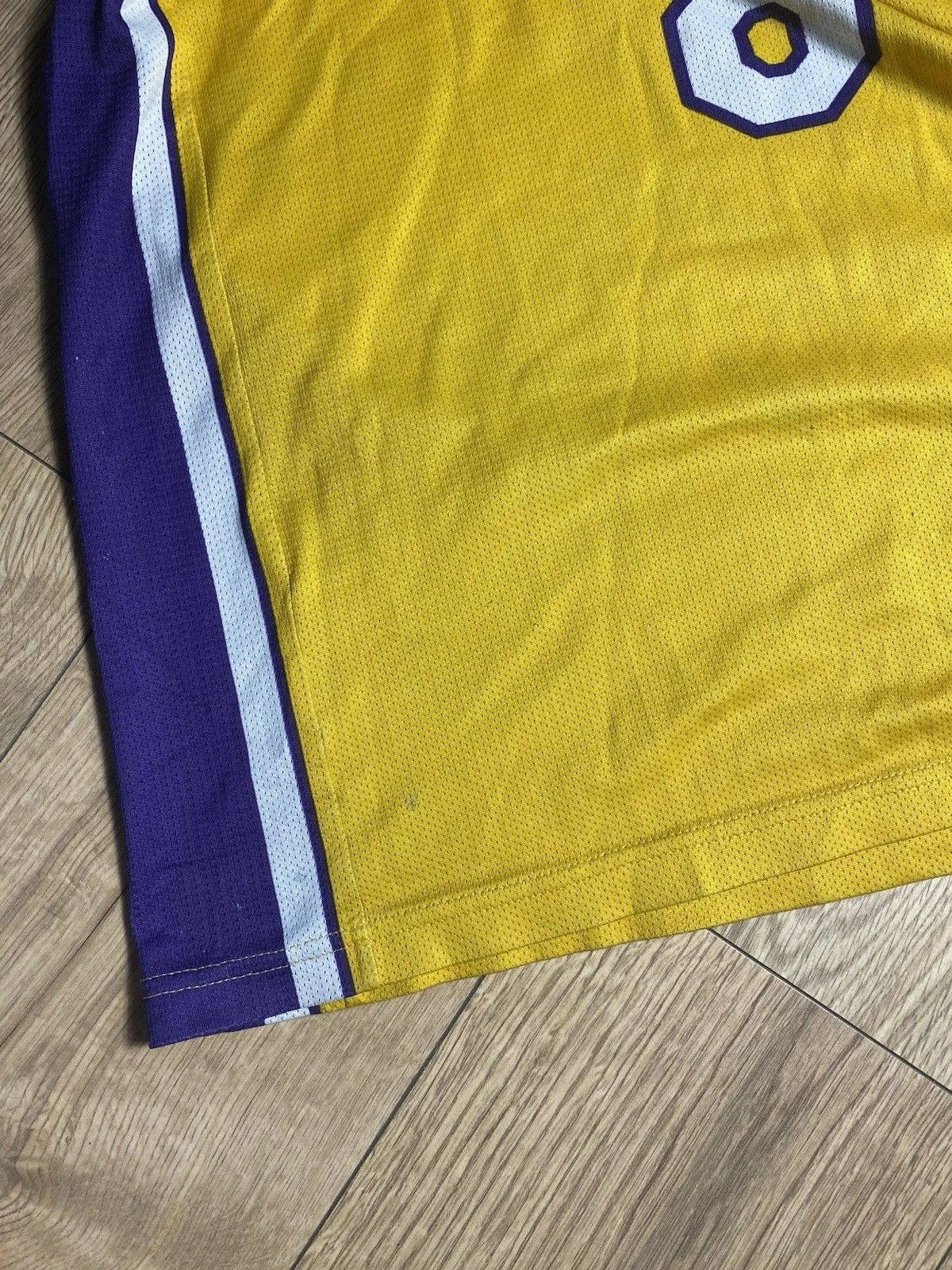 Champion Vintage Kobe Bryant #8 Lakers NBA Champion Basketball Jersey Size US XL / EU 56 / 4 - 6 Thumbnail