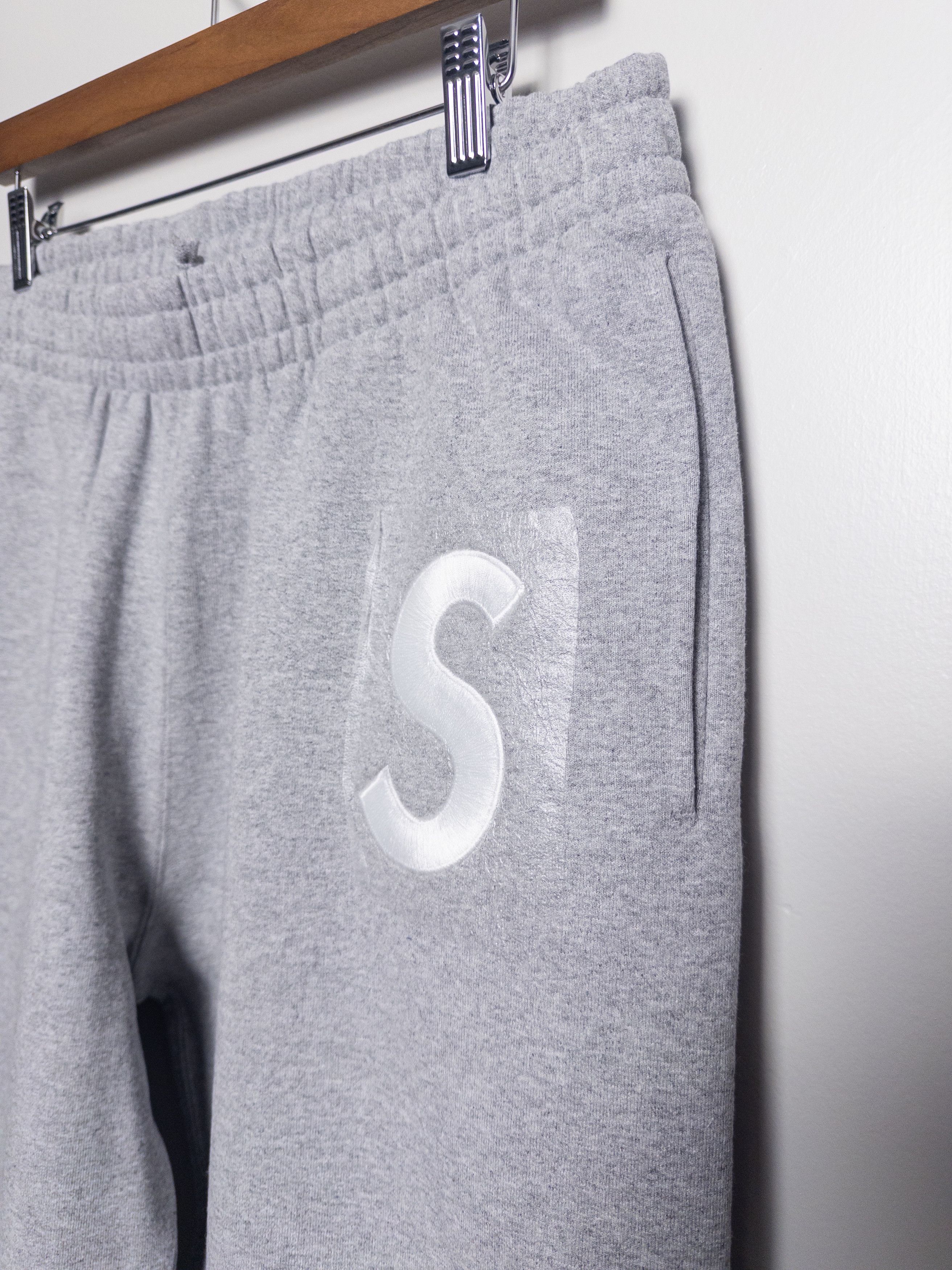 Supreme S LOGO SWEATPANTS MEDIUM Size US 32 / EU 48 - 4 Thumbnail