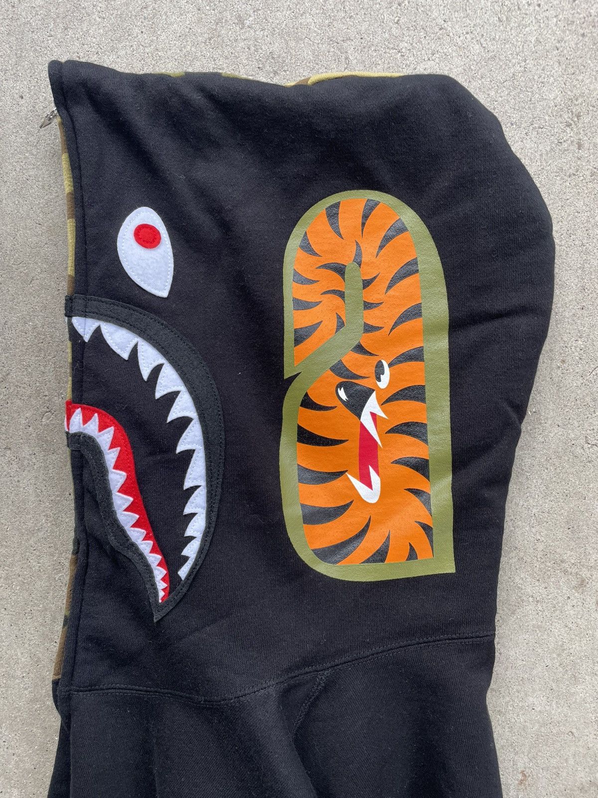 Bape BAPE 1st Shark Full Zip Hoodie Size US L / EU 52-54 / 3 - 4 Thumbnail