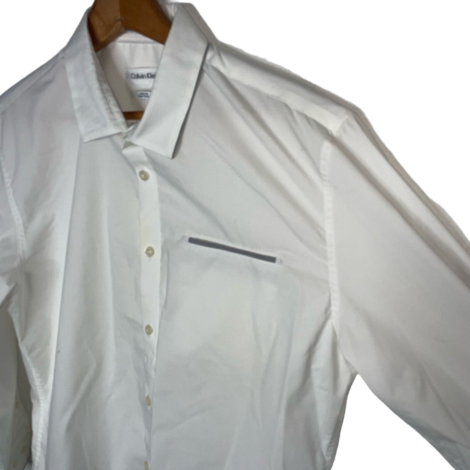 Calvin Klein Calvin Klein Body Fit Button Down Size US M / EU 48-50 / 2 - 6 Thumbnail