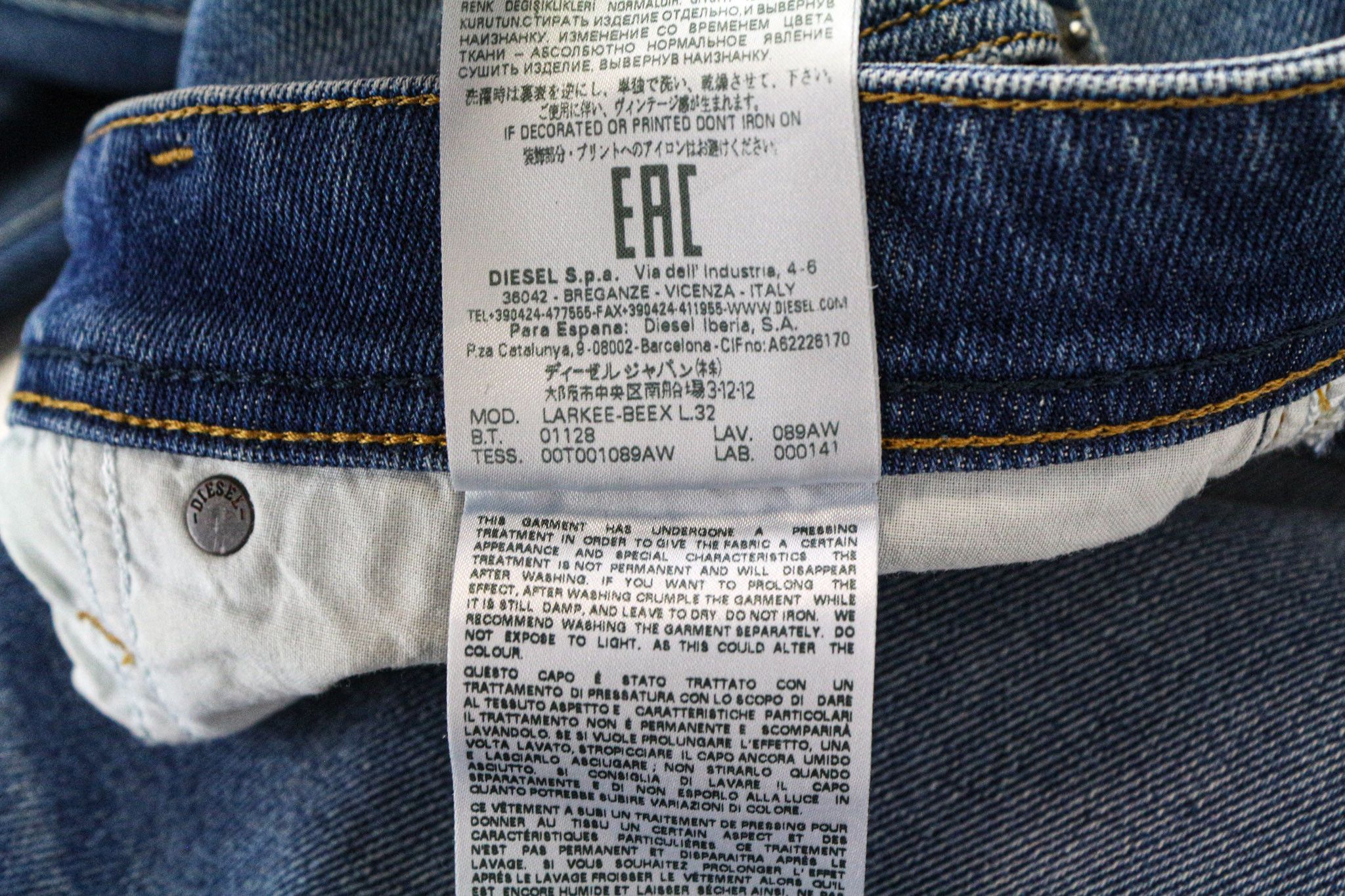 Diesel LARKEE-BEEX 089AW W32/L32 Blue Stretch Jeans 74667 Size US 32 / EU 48 - 9 Thumbnail