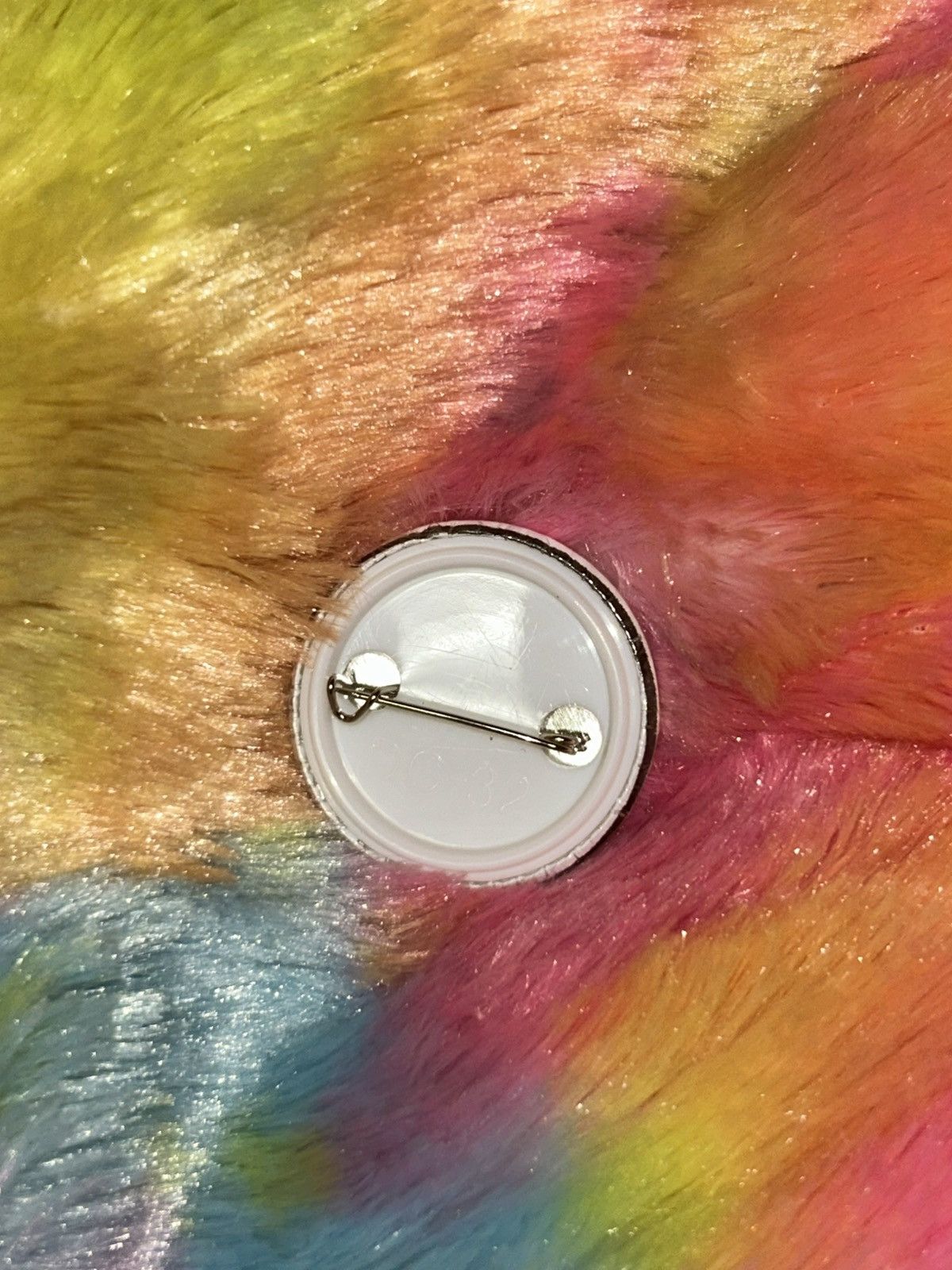 Handmade Fuck ice white and red button Size ONE SIZE - 2 Thumbnail