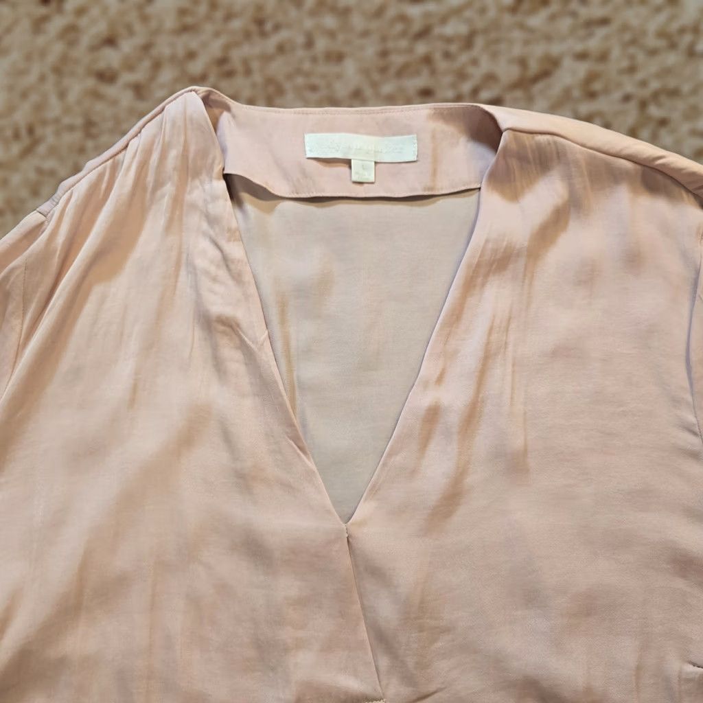 Vintage Adyson Parker Top Womens Large Pink Satin V-Neck Flare Sleeve Blouse Shirt Office Career Size L / US 10 / IT 46 - 1 Thumbnail