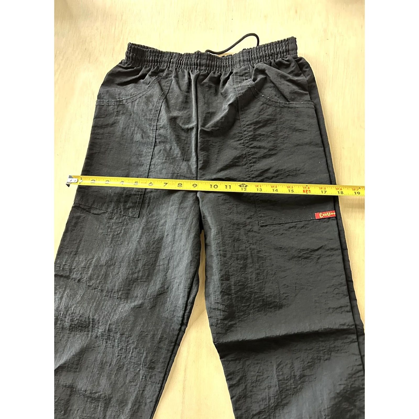 Vintage VINTAGE Crunch XS Black Nylon Elastic Waist Track Pants Men XS 25x31 USA Size US 27 - 3 Thumbnail