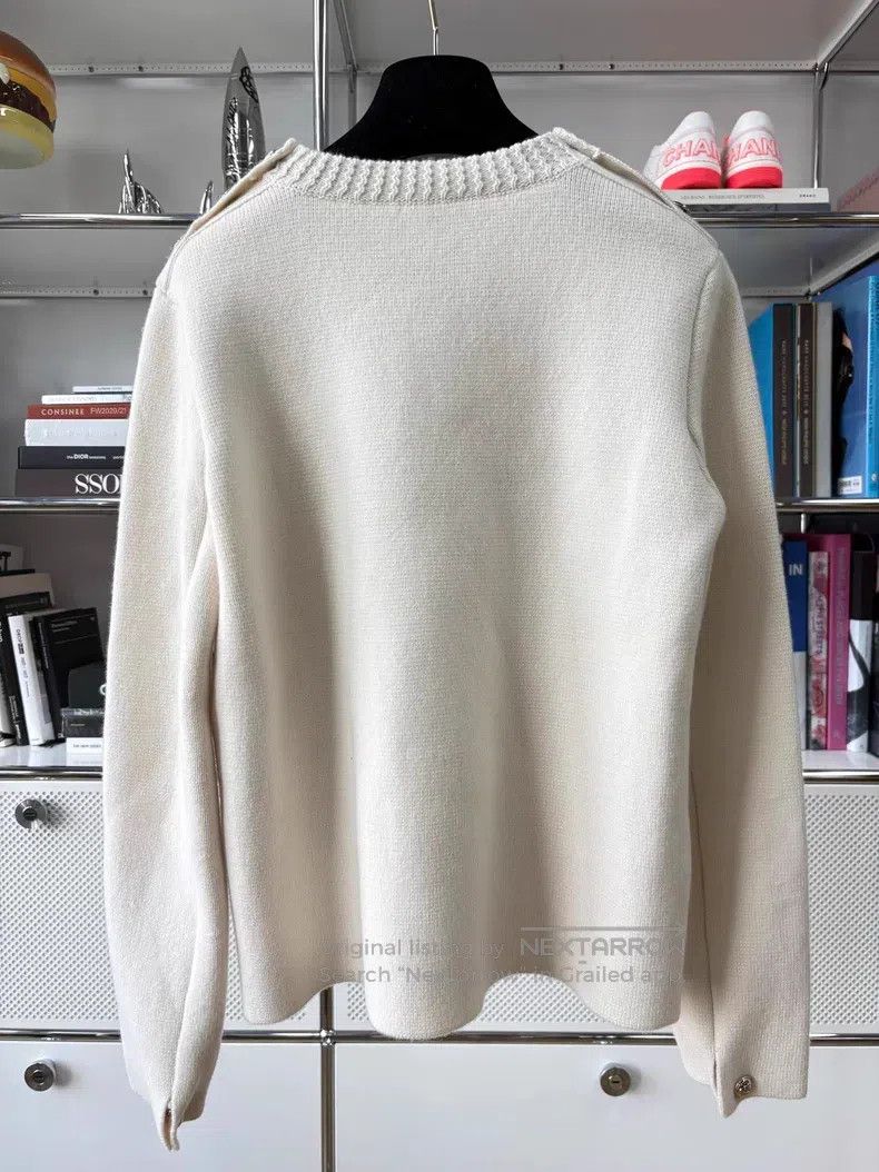 Chanel Chanel 20K catwalk white double c logo shoulder buckle cas Size S / US 4 / IT 40 - 3 Thumbnail