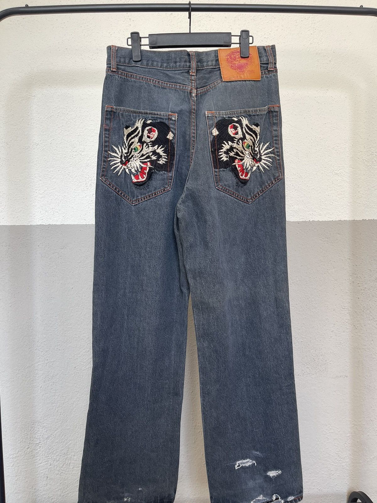 Ed Hardy Y2K Ed Hardy Tiger Embroidered Jeans Size US 33 - 2 Thumbnail