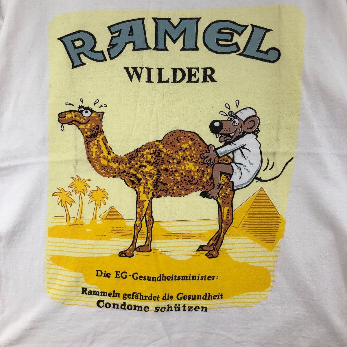 Vintage Vintage Ramel Wilder T-shirt Camel Parody Size US L / EU 52-54 / 3 - 3 Thumbnail