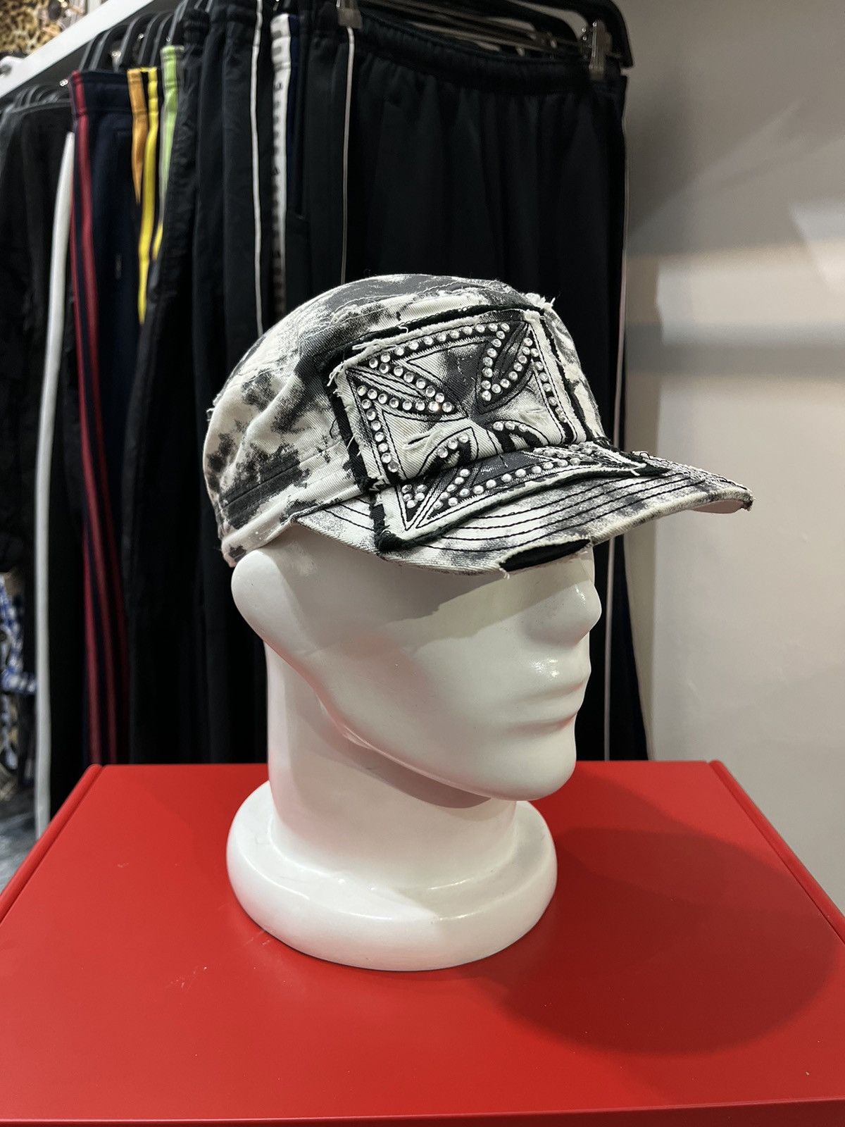 14th Addiction Two Fold Distressed Studded Commando Cadet Hat Size ONE SIZE - 9 Thumbnail
