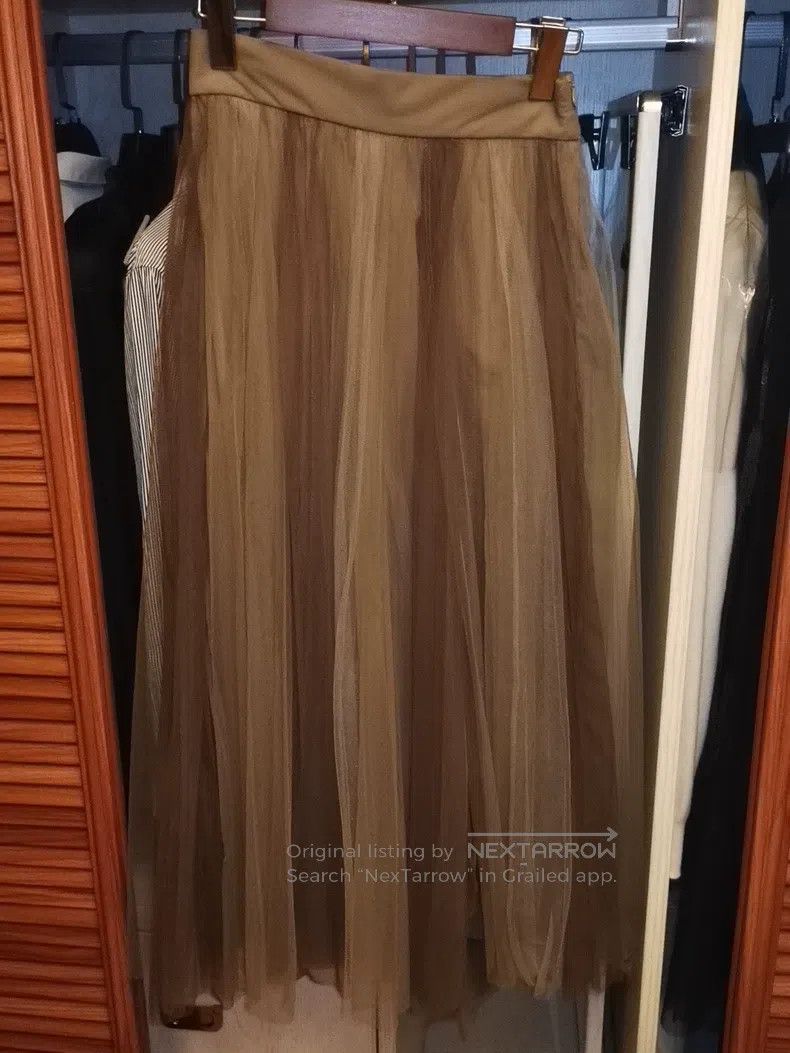 Brunello Cucinelli Brunello Cucinelli Tulle Skirt Size 25" / US 0 / IT 36 - 1 Thumbnail
