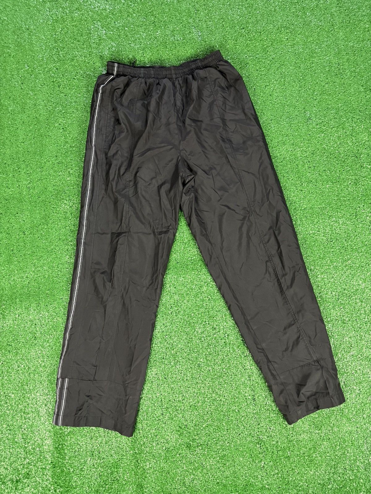 Adidas × Vintage Vintage 1990s Adidas Original Track Sweatpants Size US 36 / EU 52 - 1 Thumbnail