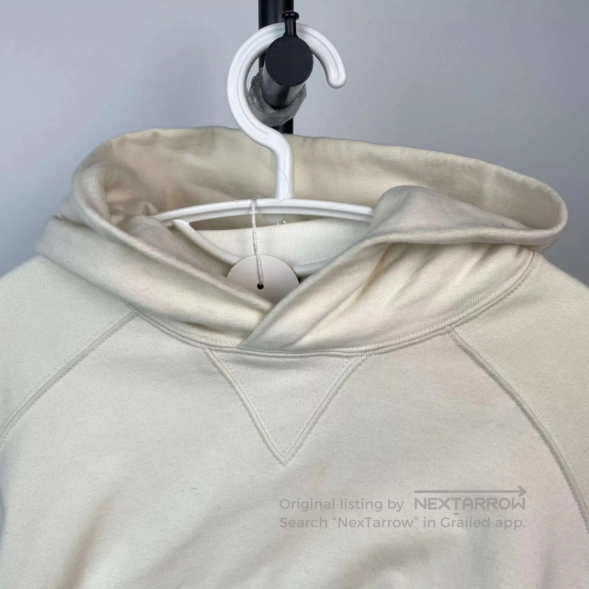 Balenciaga White Oversized XXXL Print Hoodie. Size US L / EU 52-54 / 3 - 7 Thumbnail