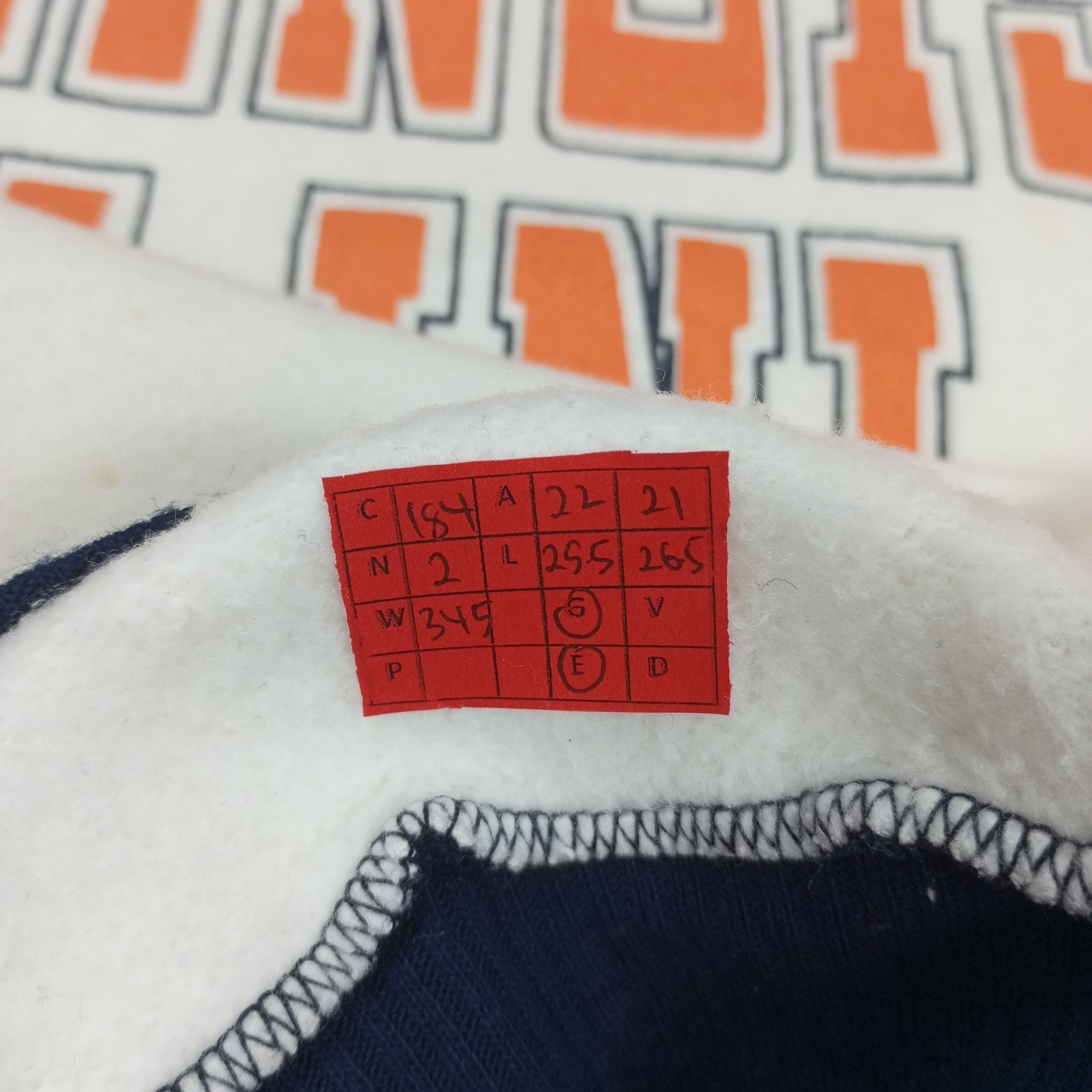 NBA × Vintage ILLINOIS ILLINI Collage University Style Vintage Sweatshirt Size US M / EU 48-50 / 2 - 9 Thumbnail
