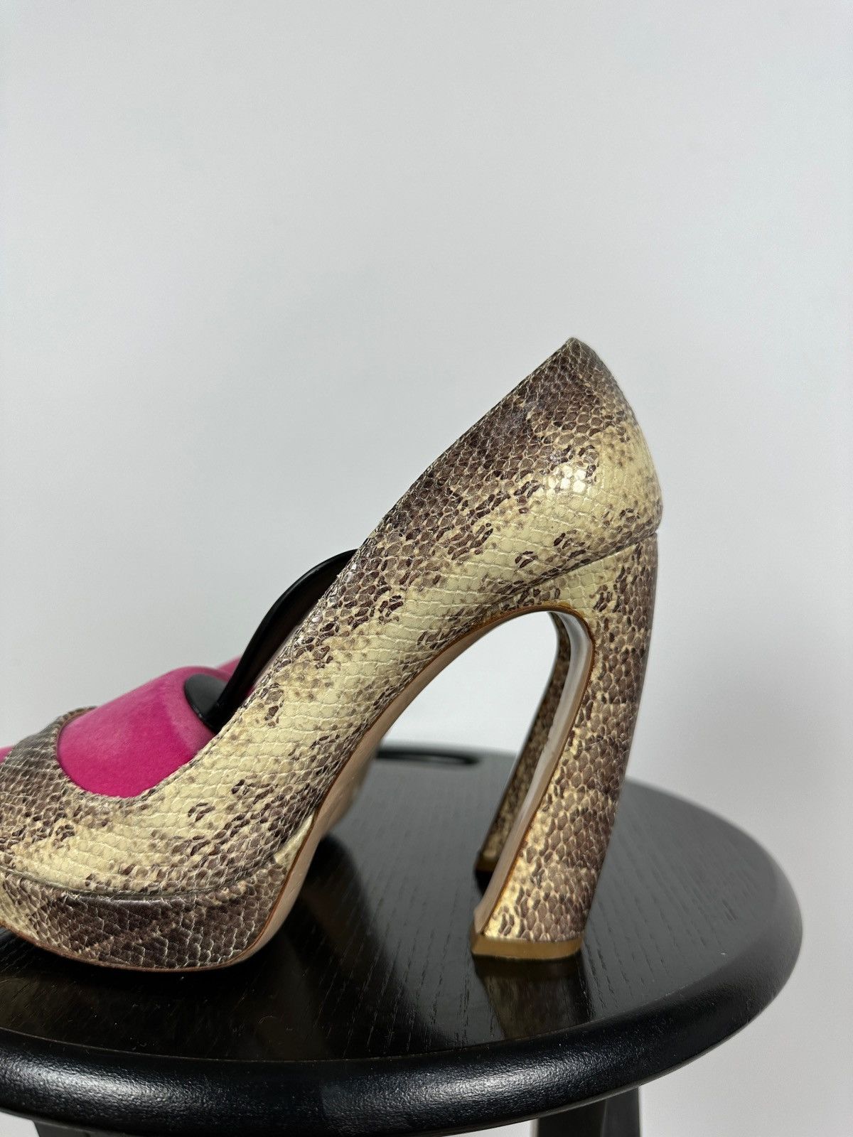 Miu Miu Miu Miu Snake Leather Platform Pumps Heel Size US 7 / IT 37 - 12 Thumbnail
