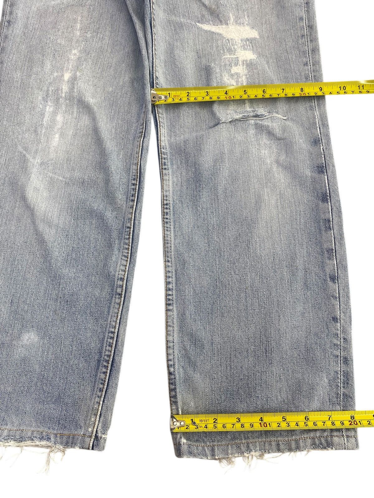 Levi's Levi’s 502 Acid Light Wash Style Ripped Jeans Size US 29 - 8 Thumbnail