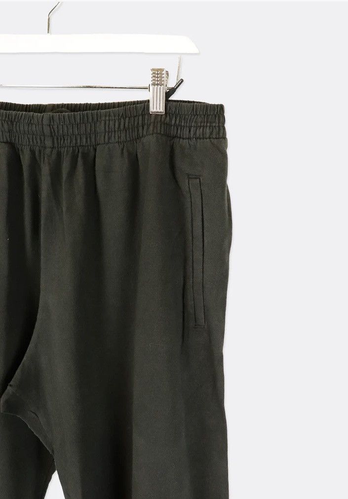 Balenciaga × Gap × Kanye West Yeezy gap balenciaga sweatpants Size US 32 / EU 48 - 3 Thumbnail