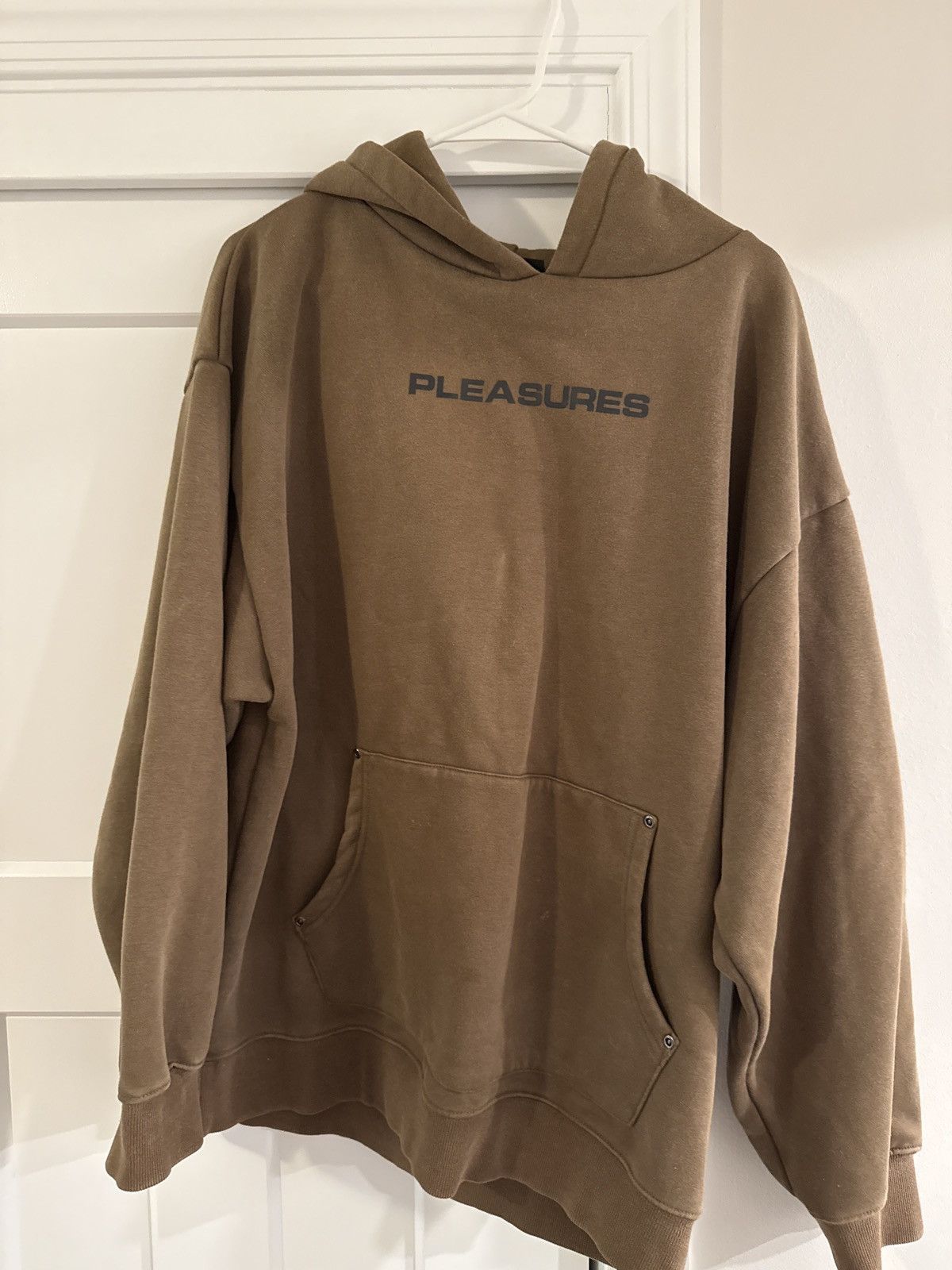 Pleasures Pleasures hoodie Size US L / EU 52-54 / 3 - 1 Thumbnail