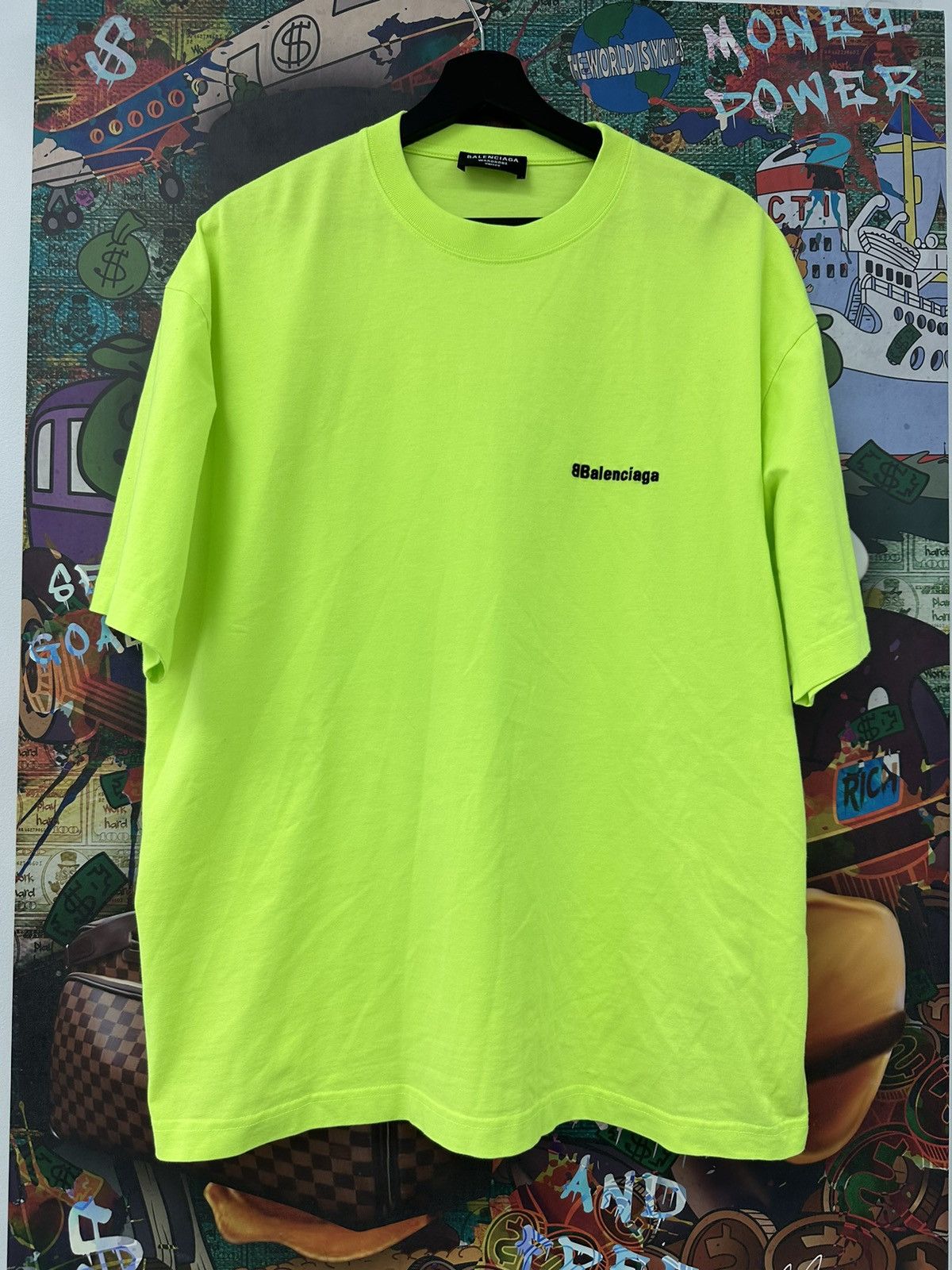 Balenciaga Balenciaga Uniform T Shirt Neon Size US M / EU 48-50 / 2 - 1 Thumbnail