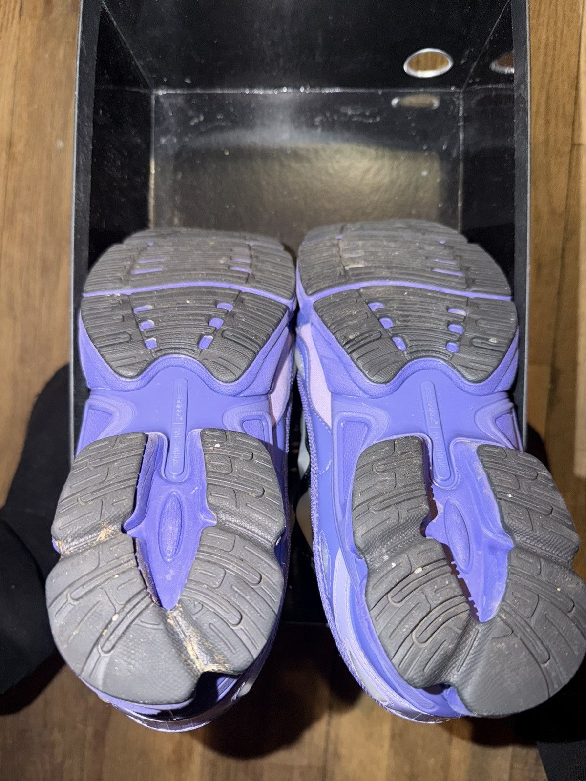 Adidas × Raf Simons ADIDAS RAF SIMONS OSWEEGO 3 Size US 8 / EU 41 - 8 Thumbnail