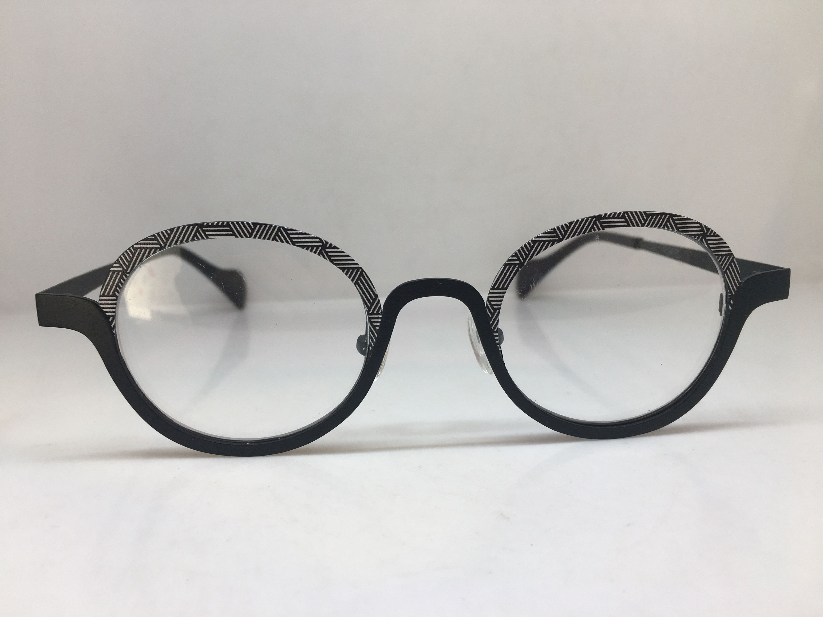 Other Op Art Eyeglasses Unisex Frame Size ONE SIZE - 1 Thumbnail