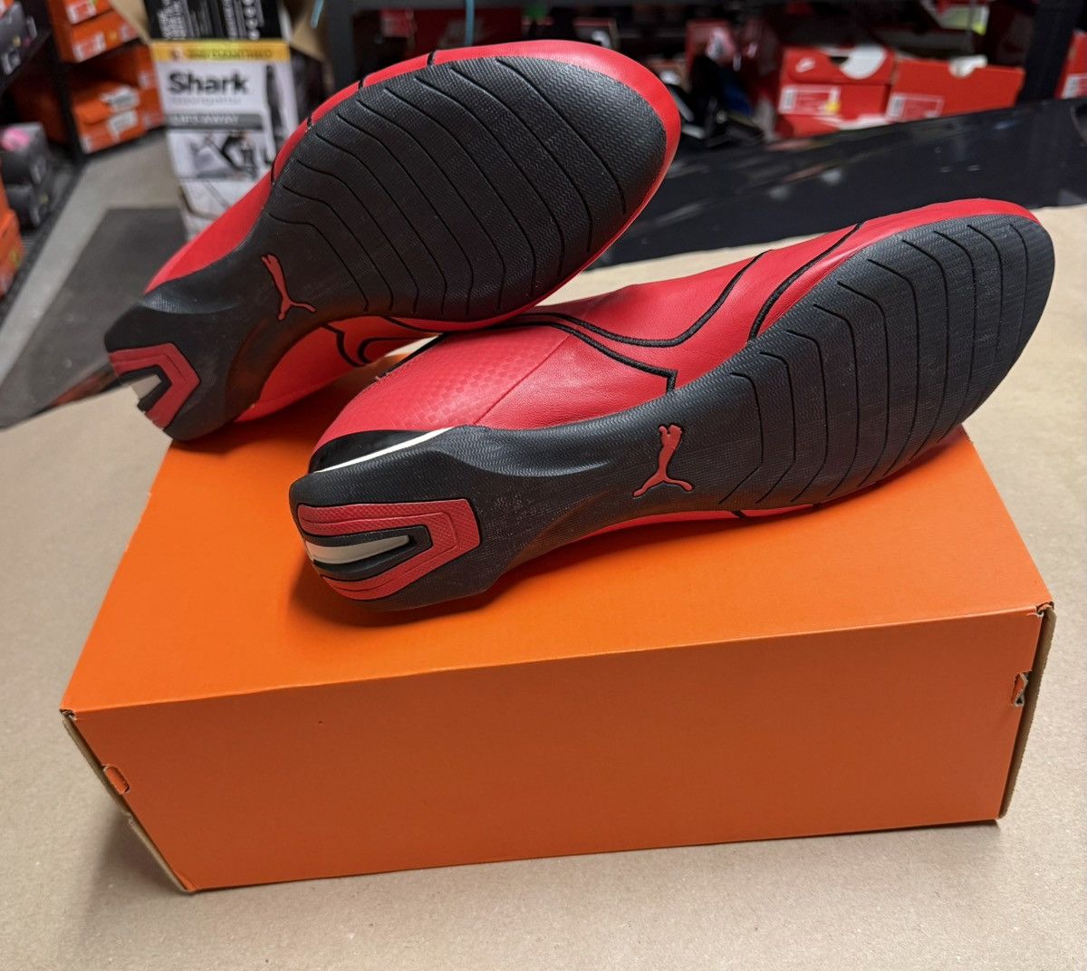Puma Puma Scuderia Ferrari Future Cat Mens sz 14 Rosso Corsa NEW! Size US 14 / EU 47 - 5 Thumbnail