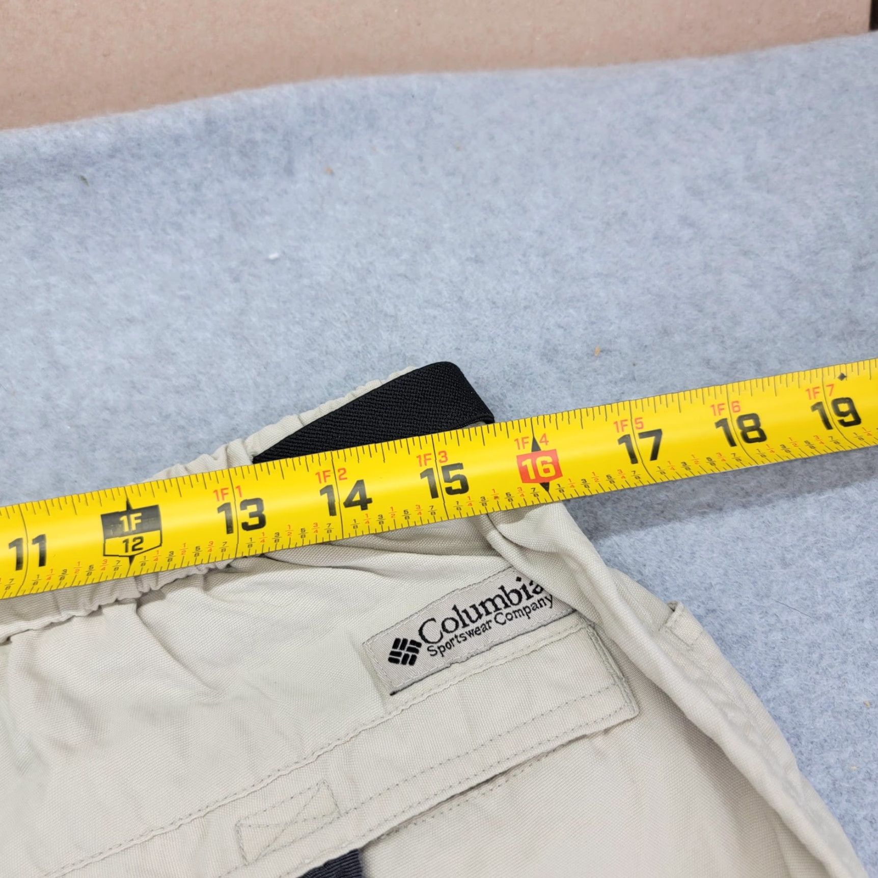 Vintage Columbia Pants Mens Large Khaki Nylon Hiking Elastic Waist Belted Quick Dry Size US 33 - 7 Thumbnail