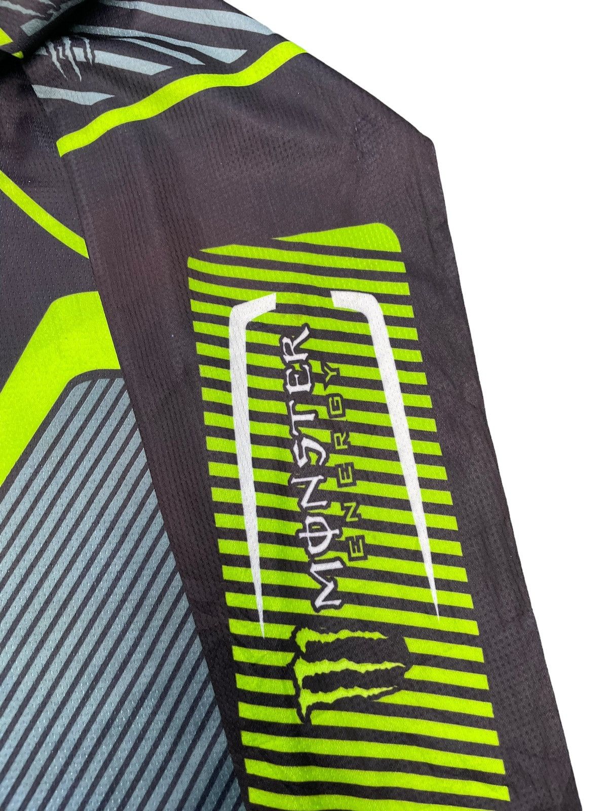 O'Neill Oneal MX Monster Energy Jersey Size US L / EU 52-54 / 3 - 5 Thumbnail