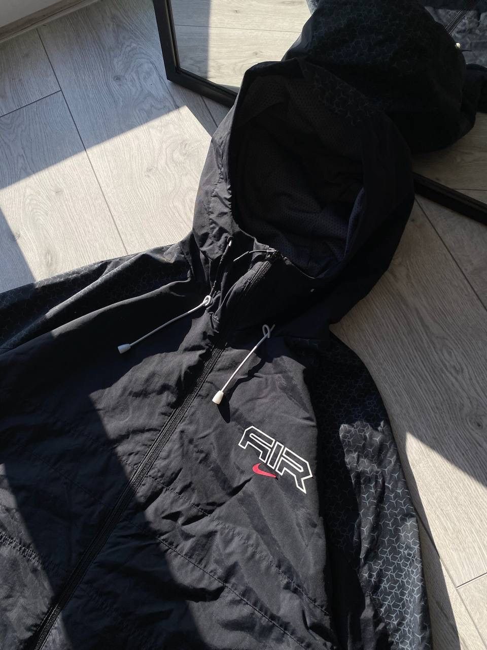 Nike × Vintage Vintage Nike Swoosh Black Nylon Jacket Y2K XL Size US XL / EU 56 / 4 - 2 Thumbnail
