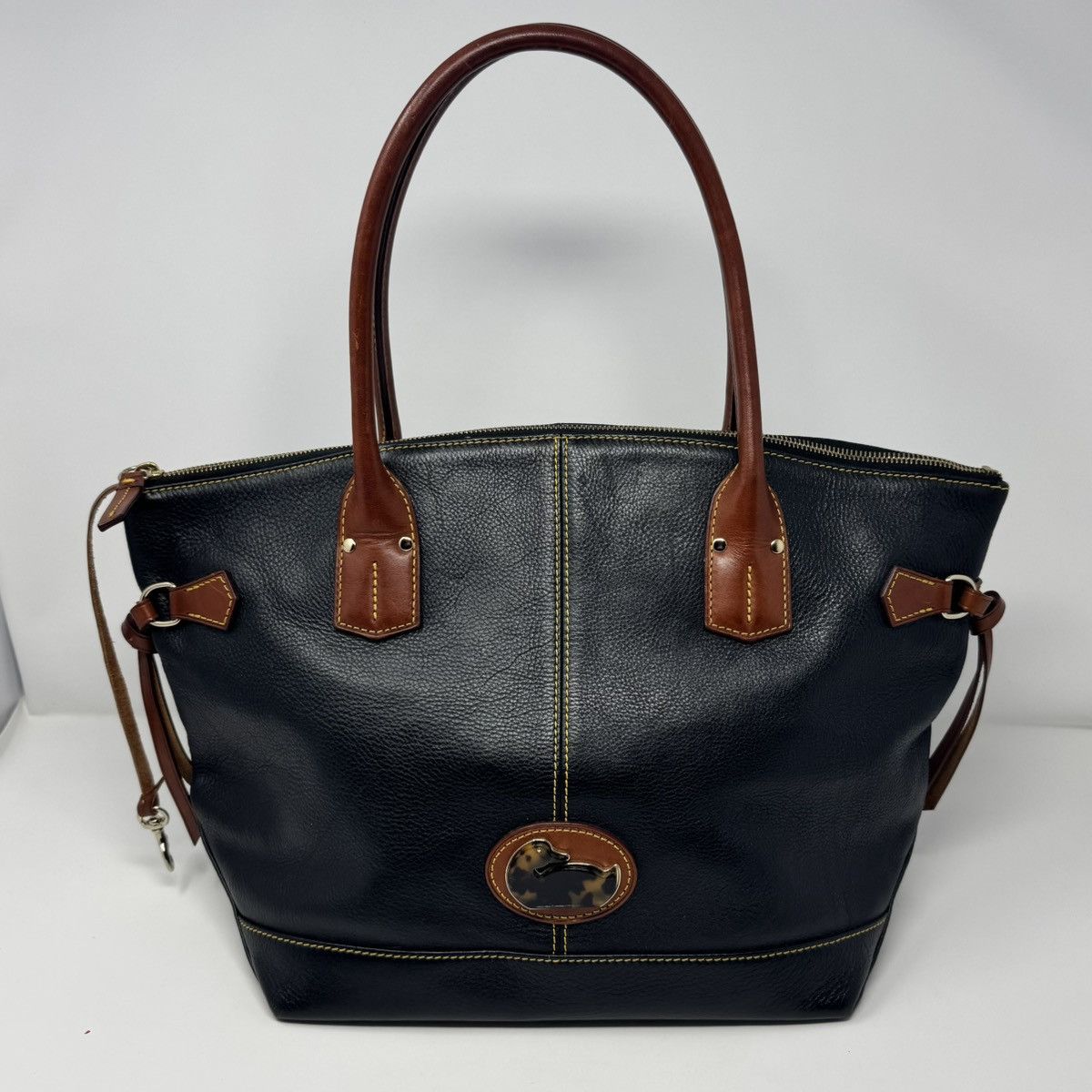 Dooney & Bourke Dooney & Bourke Black Leather Brown Handle Shoulder Bag Size ONE SIZE - 1 Thumbnail