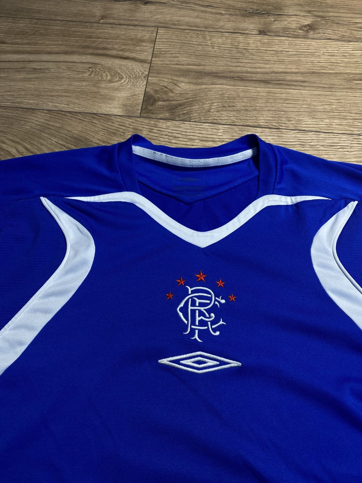 Umbro 2006-07 Rangers FC Umbro Training Shirt Size XXL Vintage Size US XXL / EU 58 / 5 - 3 Thumbnail