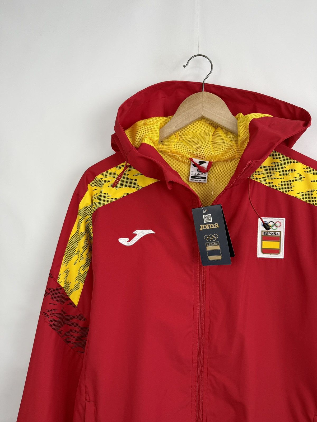 Joma NEW❗️🇪🇸 Joma Spain 2026 Olympic Team Official Jacket España Size US M / EU 48-50 / 2 - 7 Thumbnail