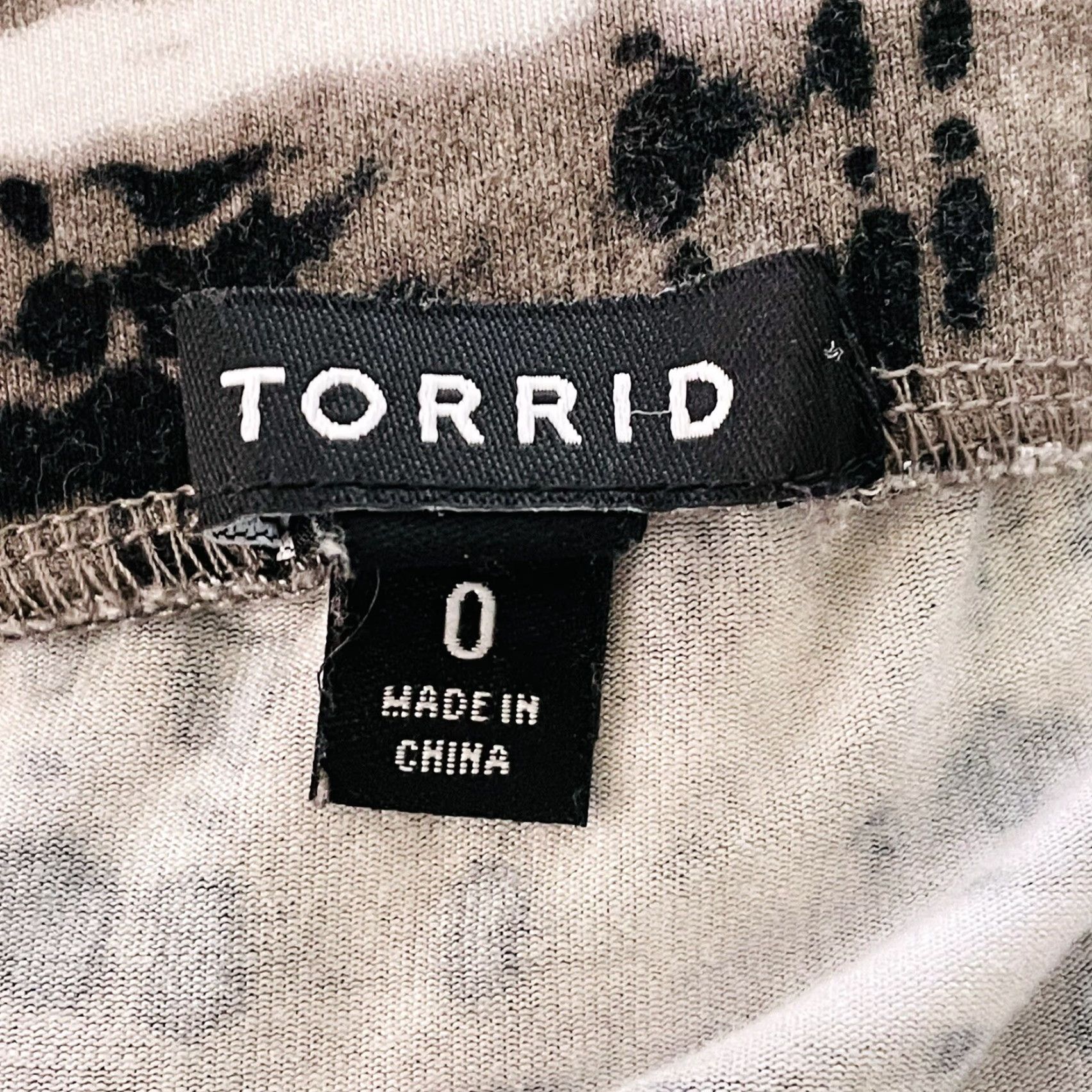 Torrid Torrid Skirt Casual Knee Length Elastic Drawstring High Low Tie Dye Gray Black White Multicolor 0 Plus Women Womens Size 25" / US 0 / IT 36 - 5 Thumbnail