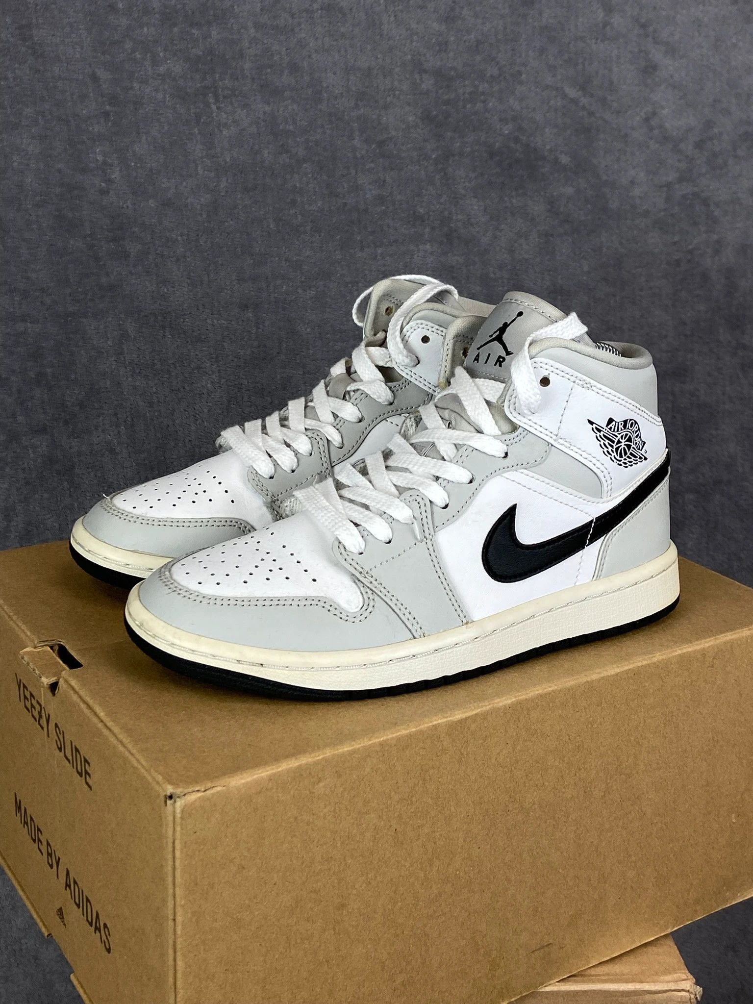 Nike Air Jordan 1 Mid Grey White Sneakers Size 36 Size US 5 / EU 37 - 1 Thumbnail