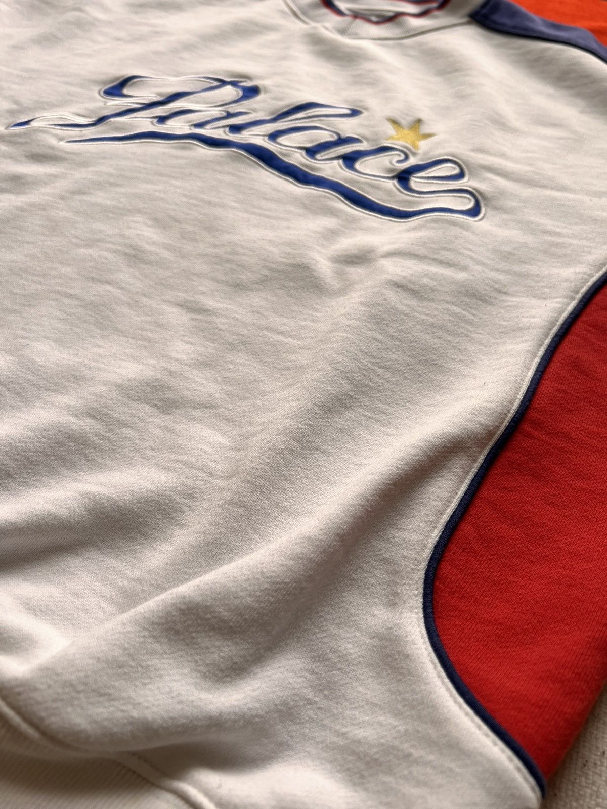 Palace L Palace Skateboards Star Script Crewneck Sweatshirt uk usa Size US L / EU 52-54 / 3 - 15 Thumbnail
