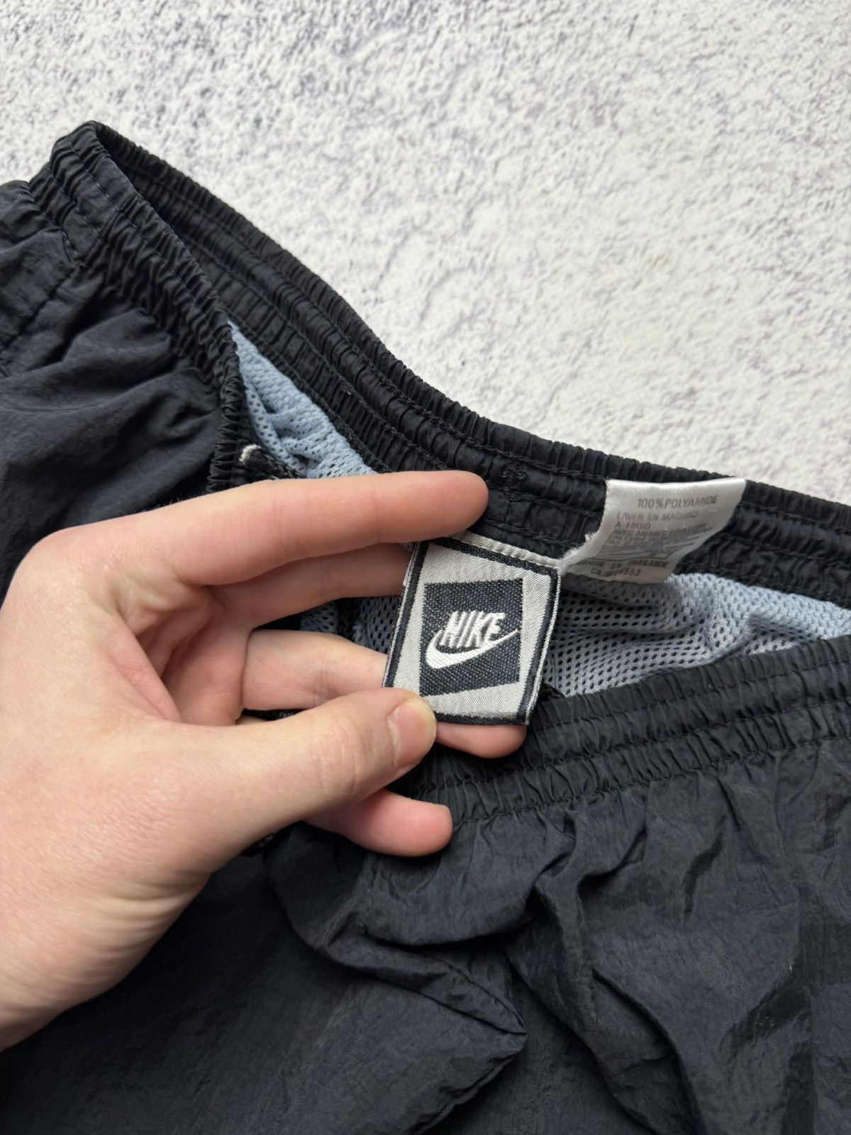 Nike Vintage Nike Nylon Shorts Y2K Size US 34 / EU 50 - 6 Thumbnail