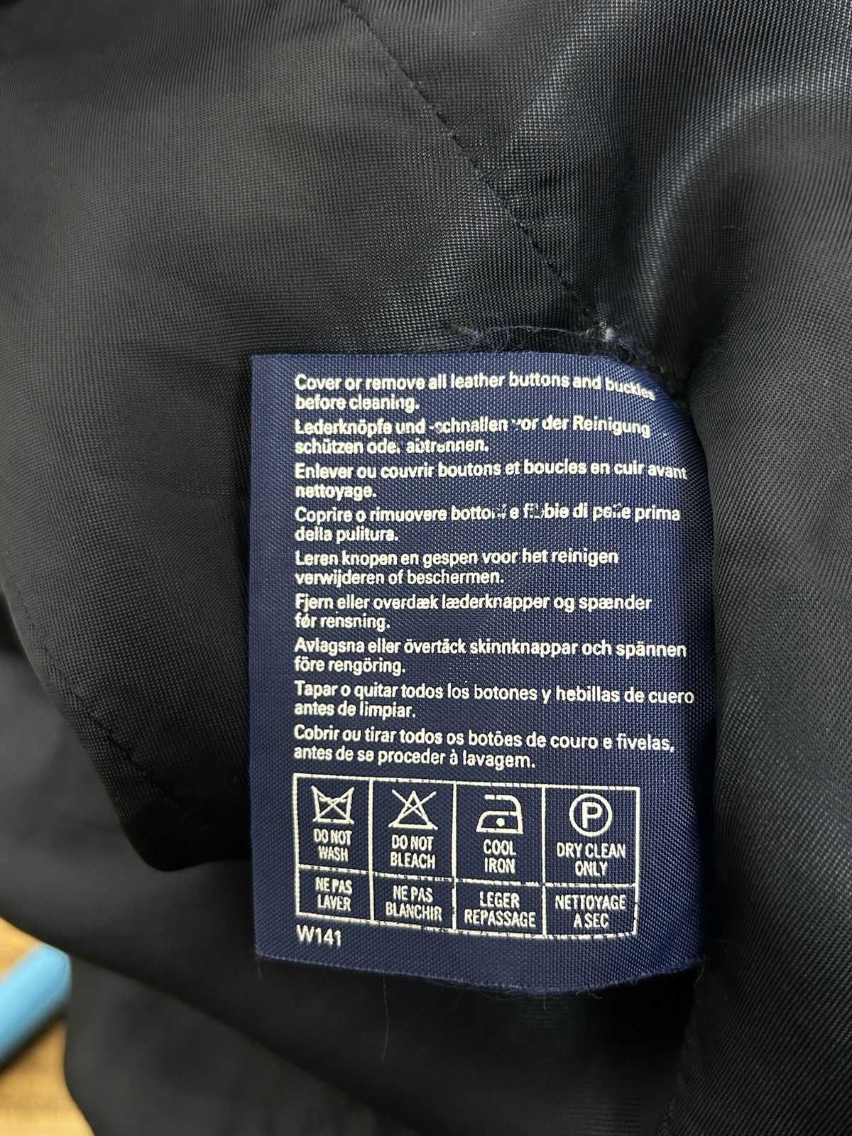 Burberry 90s Vintage Burberry’s Wool Double Breasted Peacoat Blue Size L / US 10 / IT 46 - 12 Thumbnail