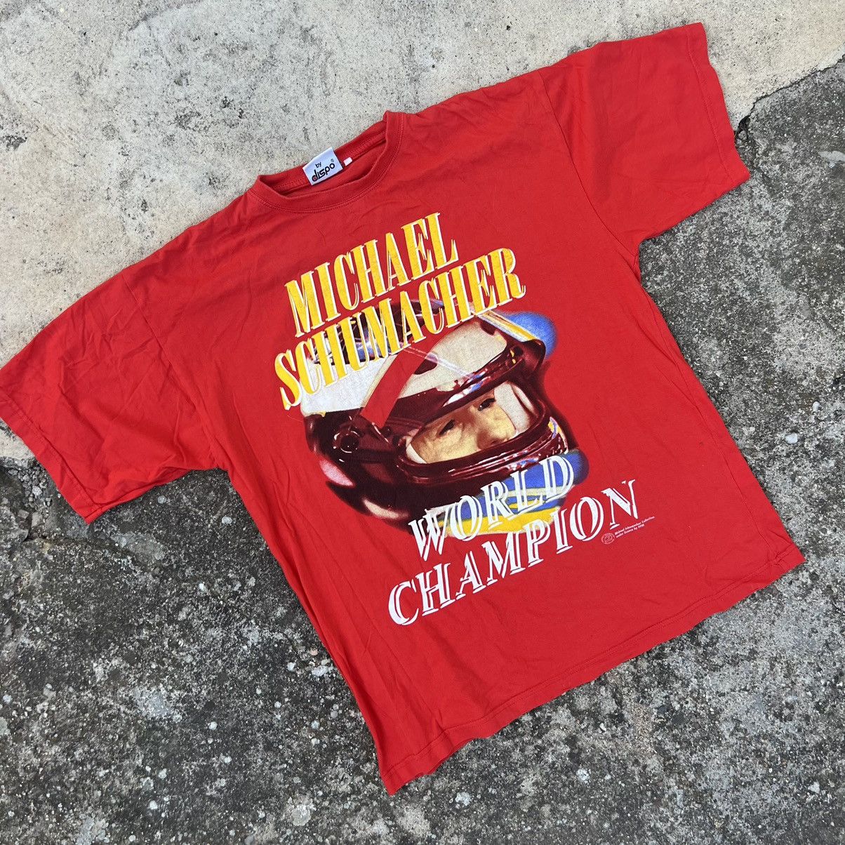 Formula 1 × Vintage 00s Vintage Michael Schumacher 2006 Hot Wheels T-Shirt Size US XL / EU 56 / 4 - 2 Thumbnail