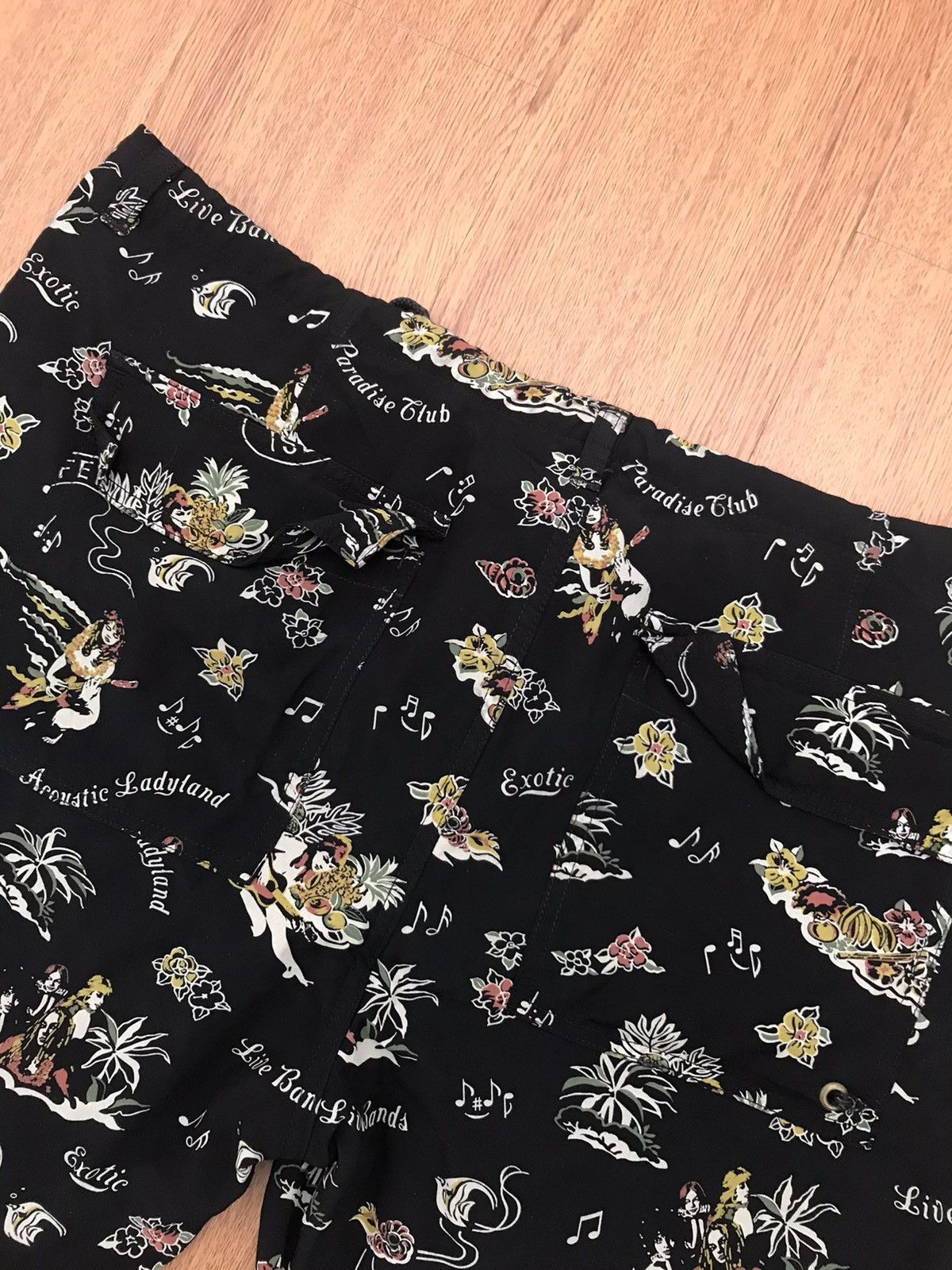 Hysteric Glamour Hysteric Glamour shorts pants Size US 36 / EU 52 - 5 Thumbnail