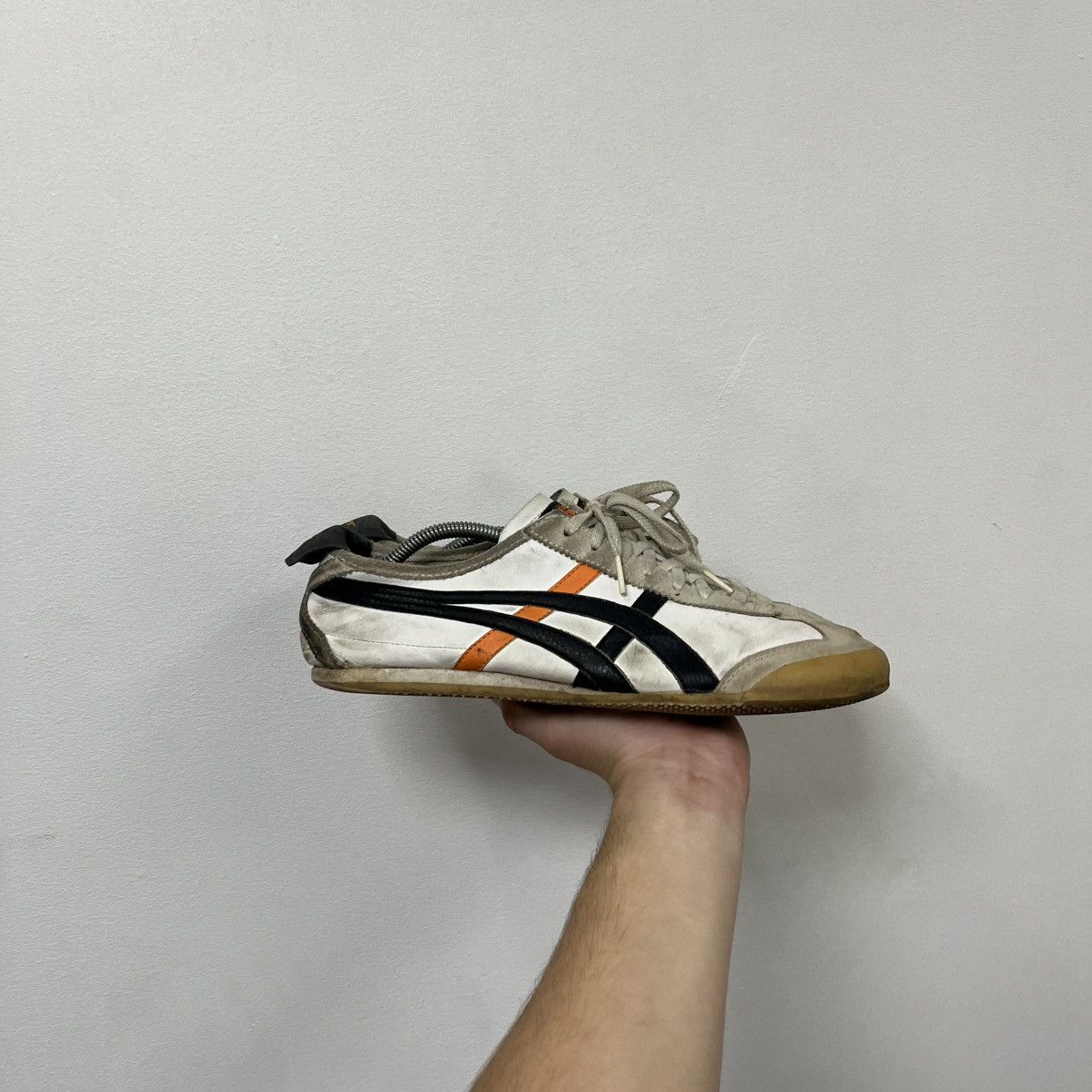 Asics Vintage Asics Onitsuka Tiger Mexico 66 Y2K Shoes Size US 10 / EU 43 - 1 Thumbnail